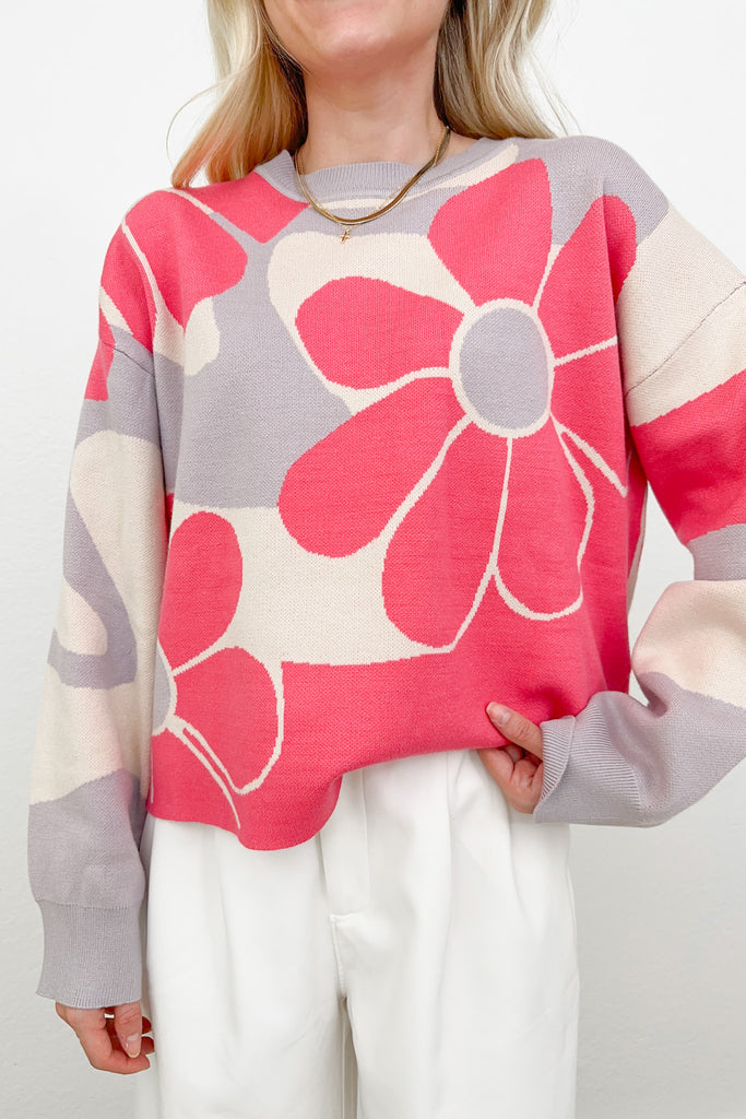 Daisy Retro Floral Sweater in Lilac and Fuchsia