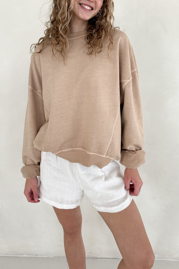 Sundays Pigment Washed Sweatshirt in Toffee