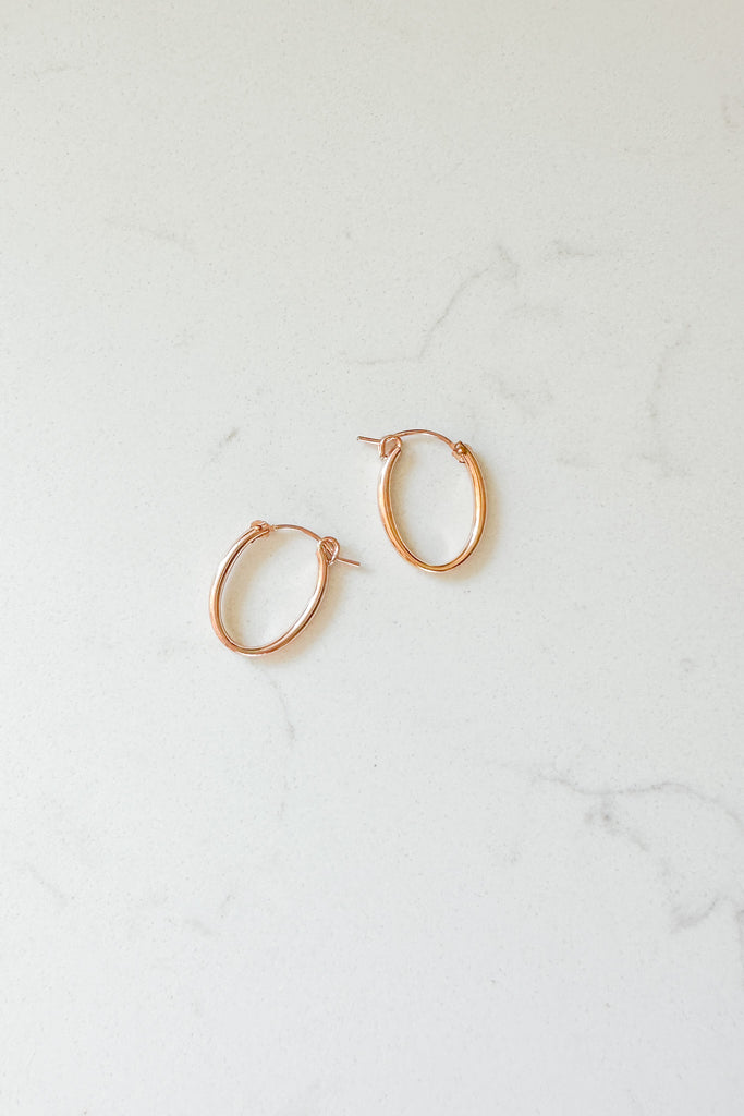 Amaya Oval Hoop Earrings in Rose Gold