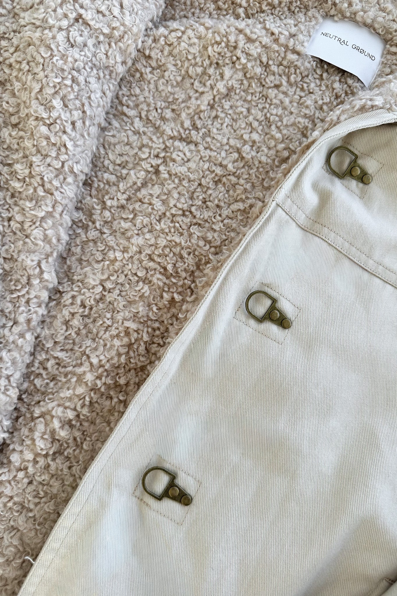 Aspen Canvas Sherpa - Lined Hooded Toggle Jacket - Neutral Ground