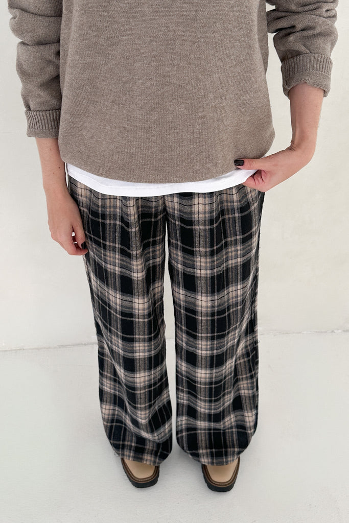 Aspen Pajama Style Pants in Black - Neutral Ground