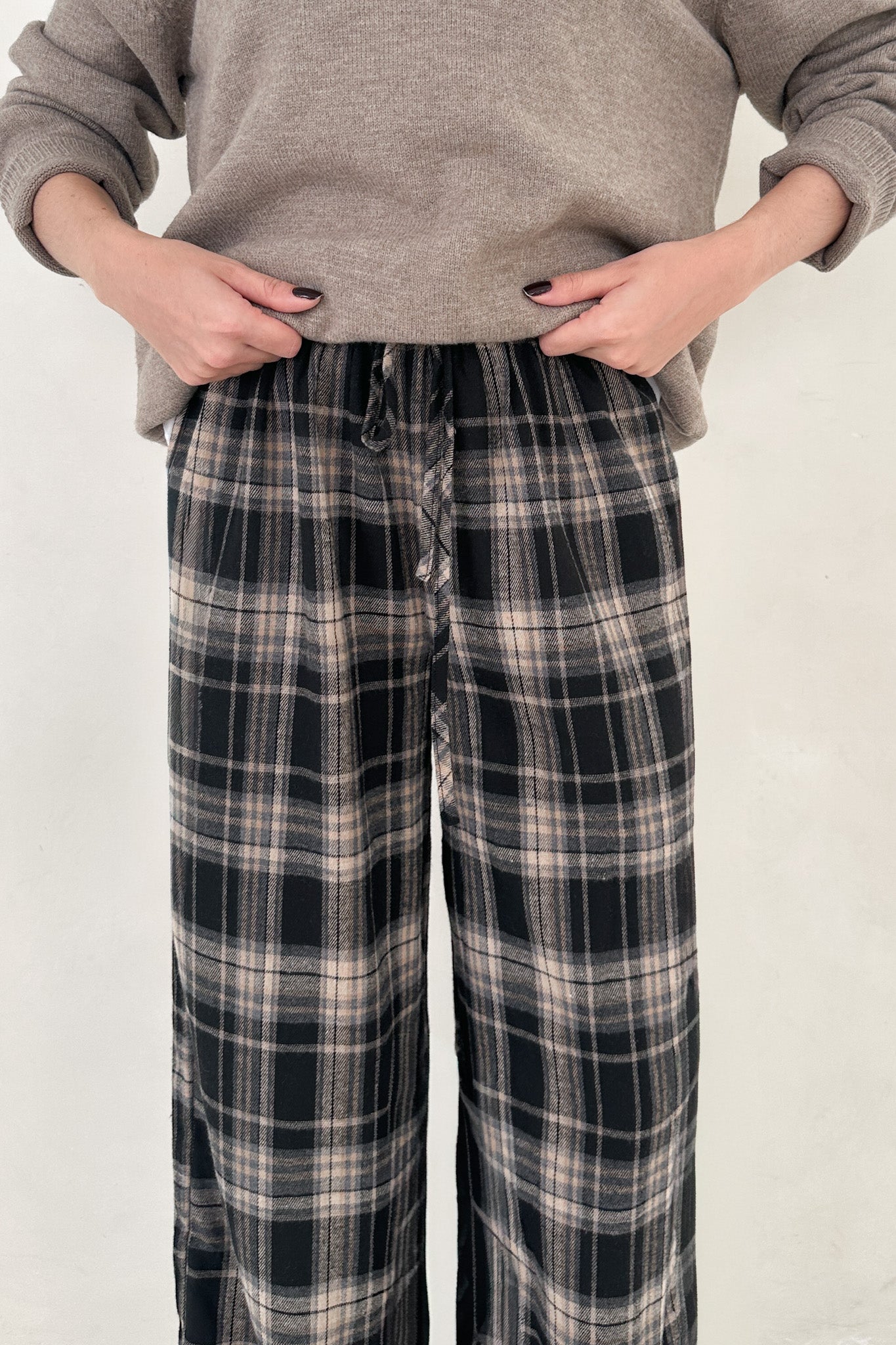 Aspen Pajama Style Pants in Black - Neutral Ground