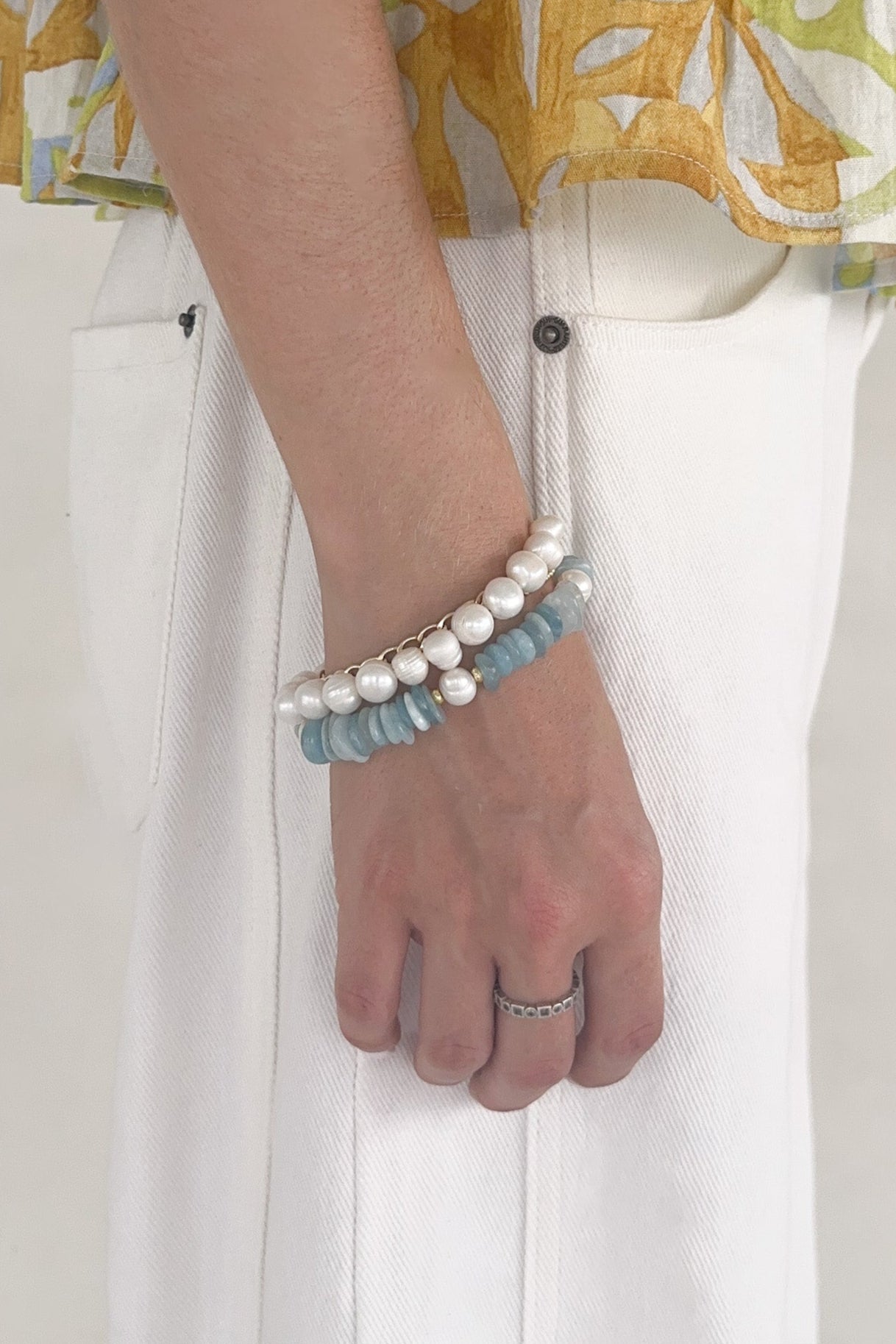 Bali Pearl & Aquamarine Beaded Bracelet - Neutral Ground