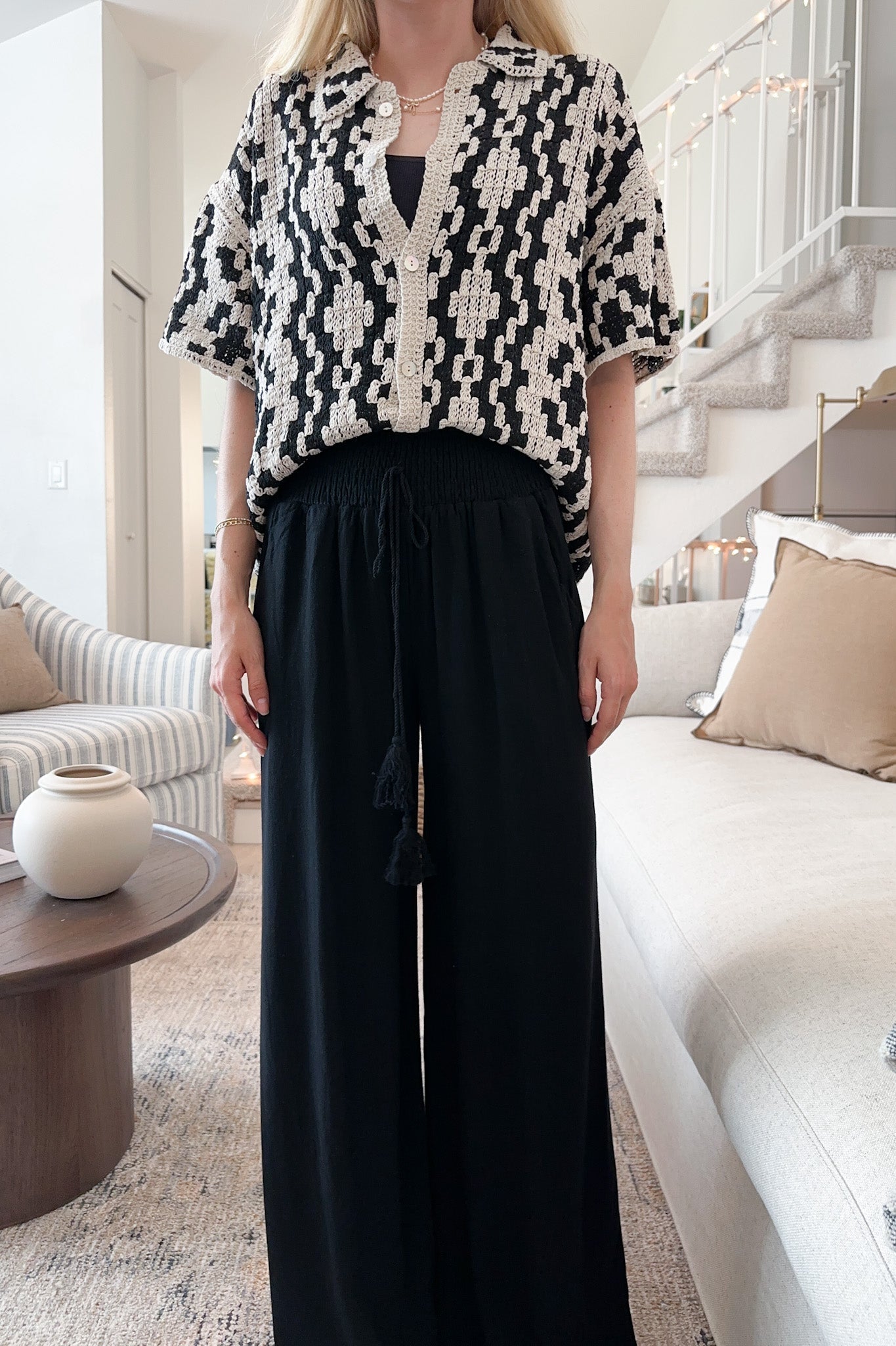 Beckham Linen Blend Pants in Black - Neutral Ground