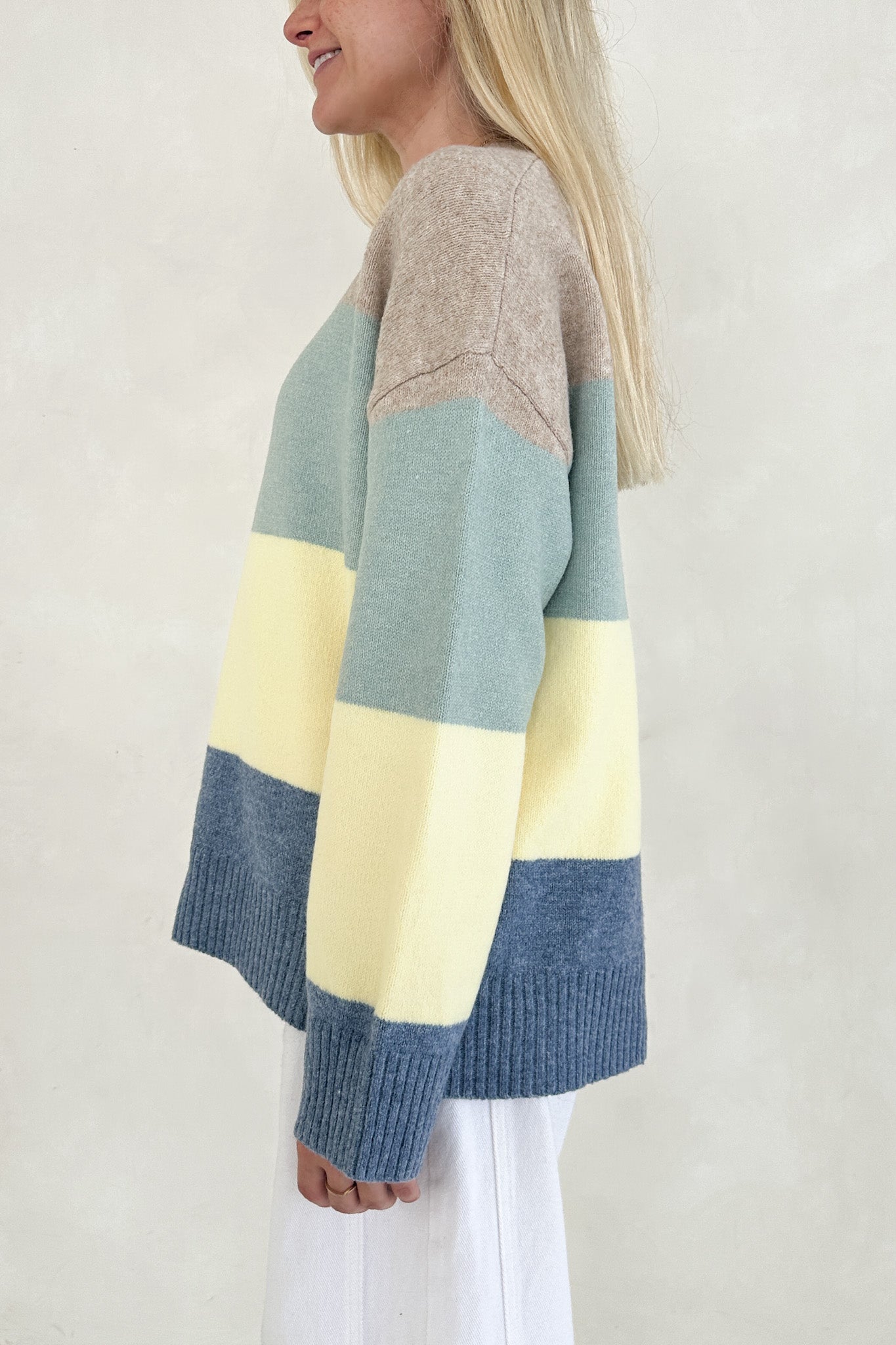 Belly Striped Color Block Crew Neck Pullover Sweater - Neutral Ground