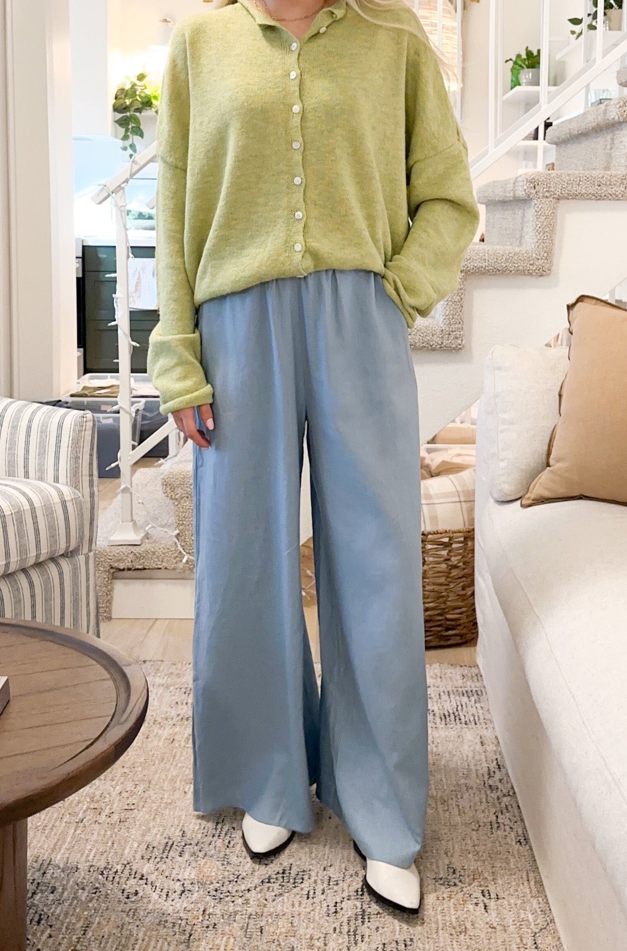 Bermuda Lightweight Linen Pants - Neutral Ground