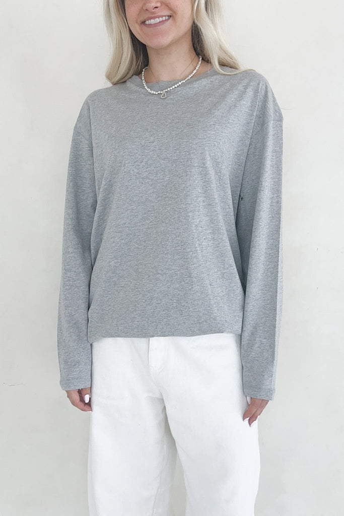 Billie Organic Cotton Boyfriend Tee in Grey - Neutral Ground