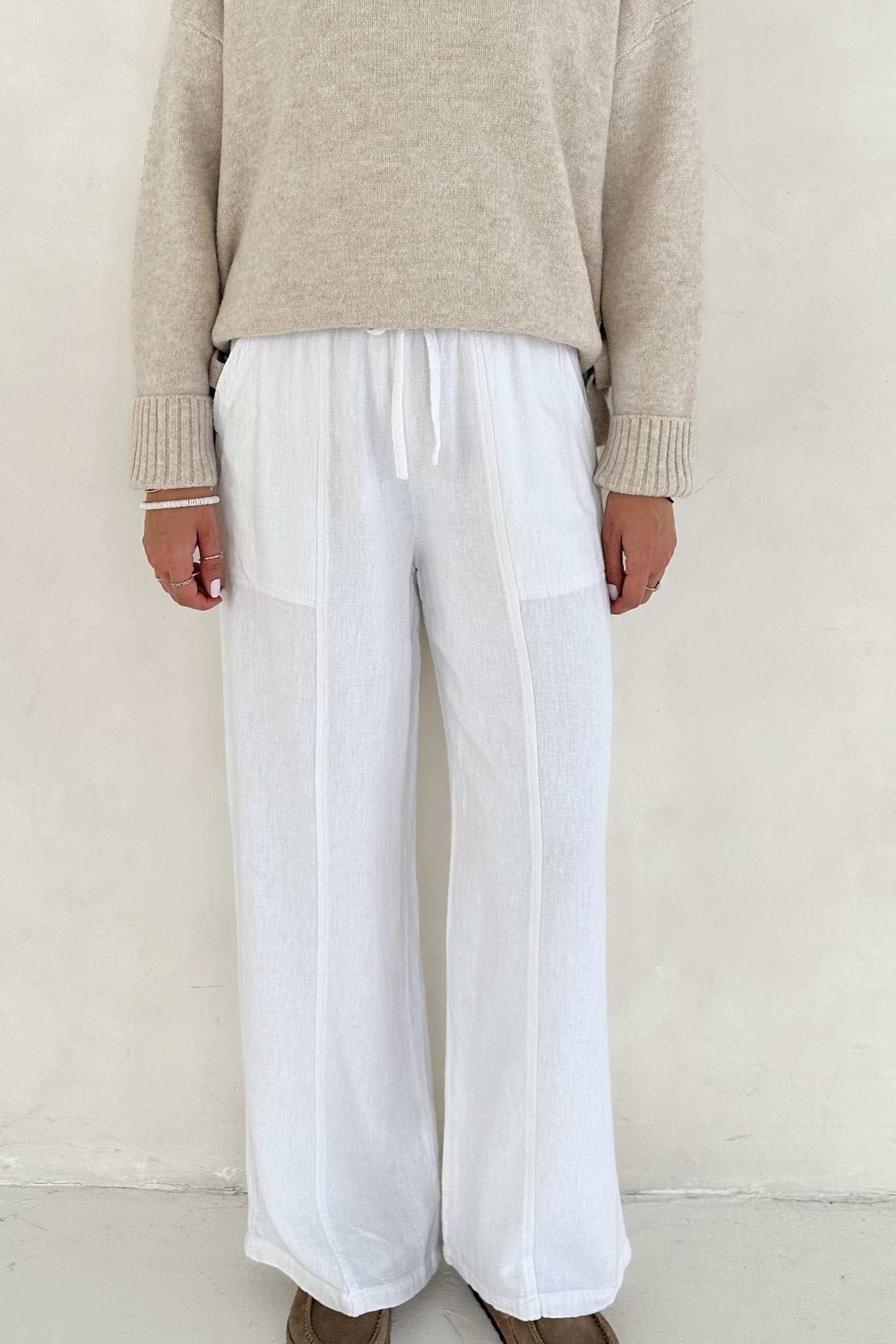 Bungalow Linen Pants in White - Neutral Ground