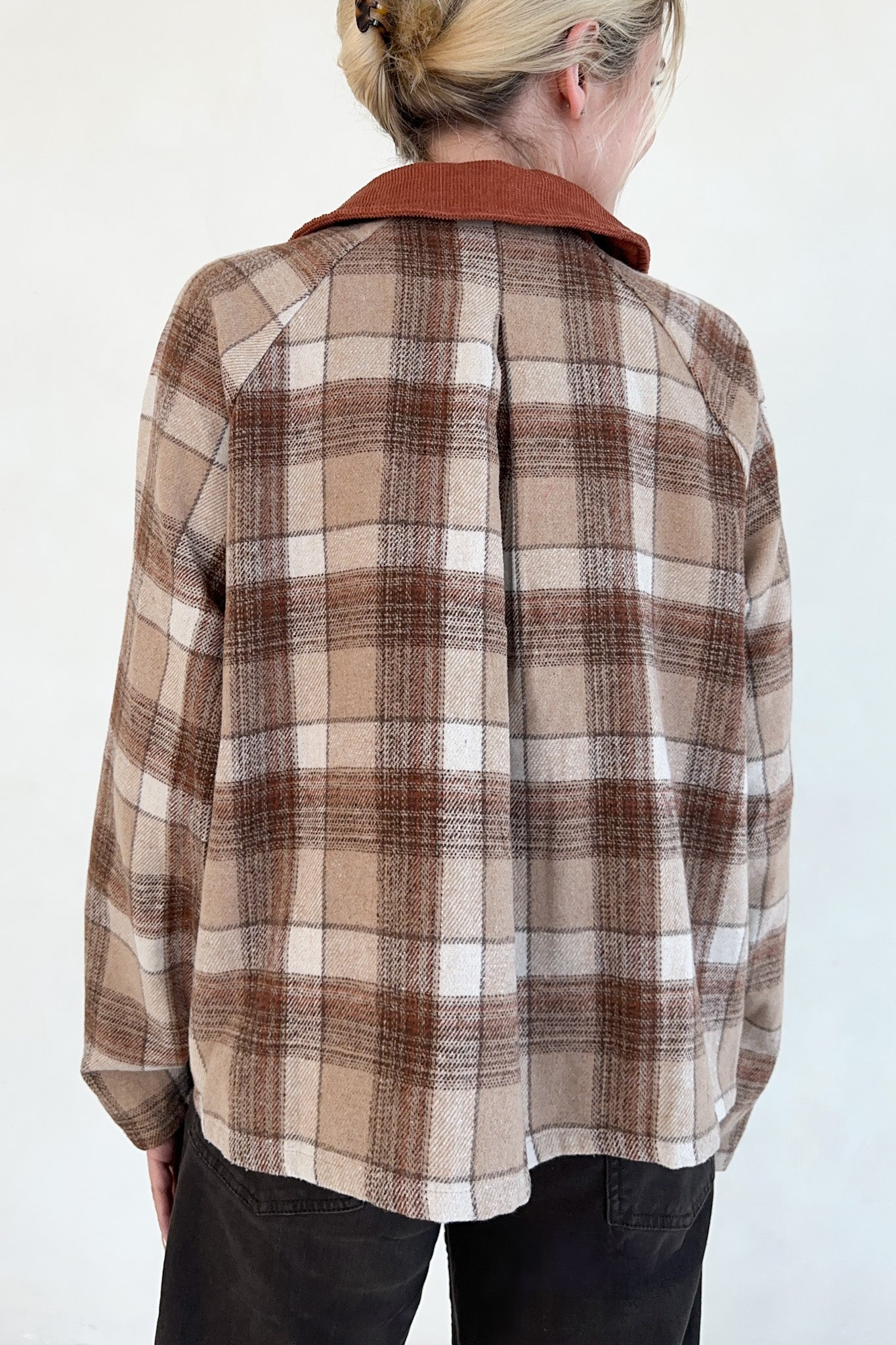 Cambridge Plaid Barn Jacket - Neutral Ground