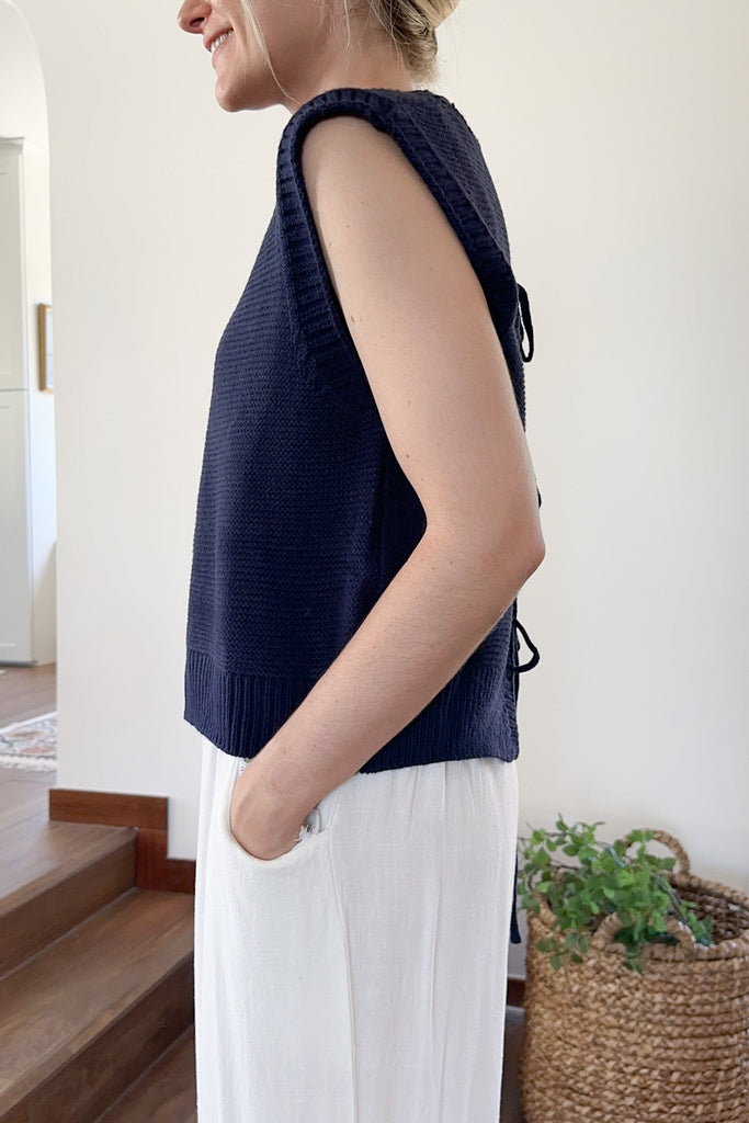 Cameron Lightweight Knit Top - Neutral Ground