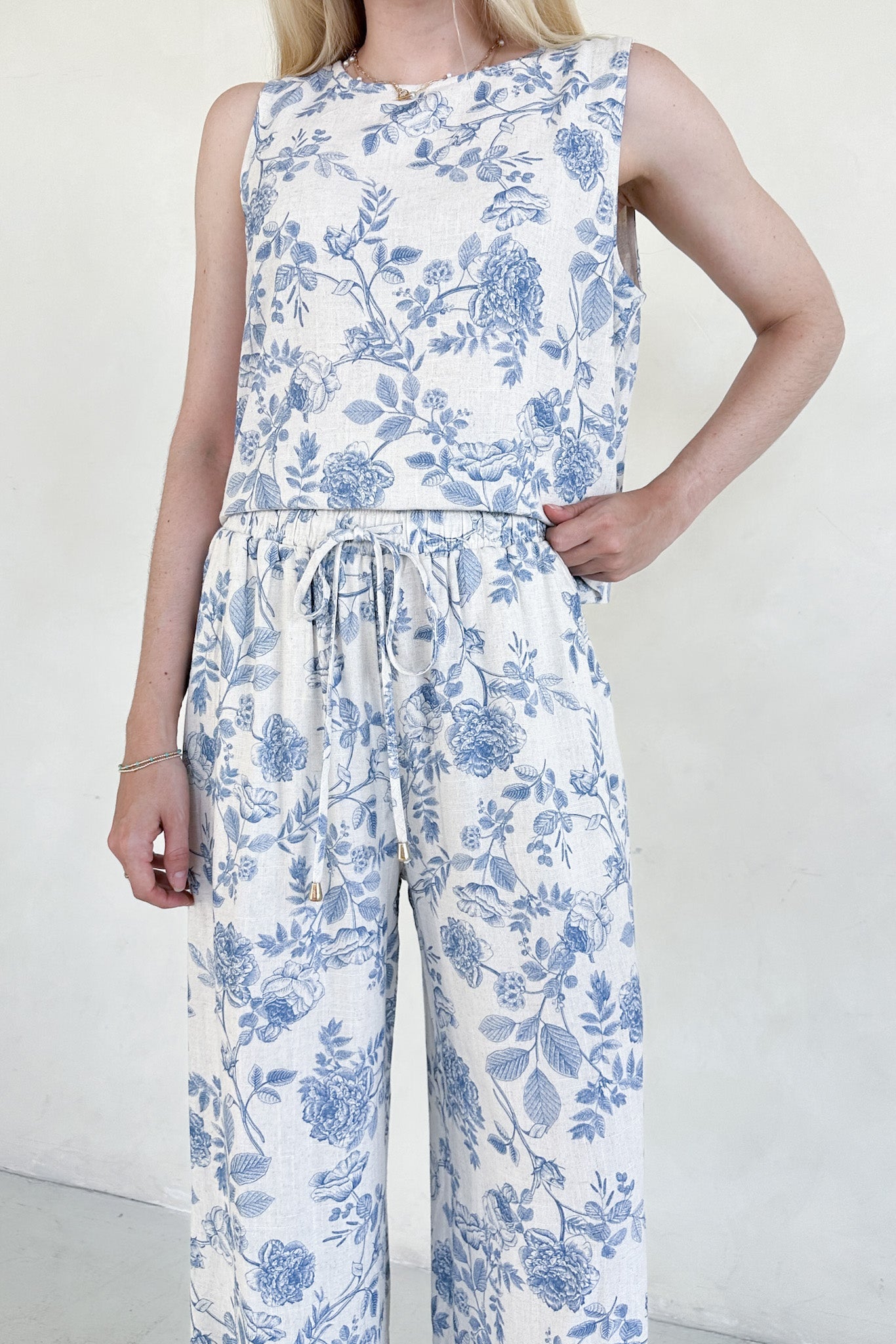 Château Printed Soft Linen Blend Pants - Neutral Ground