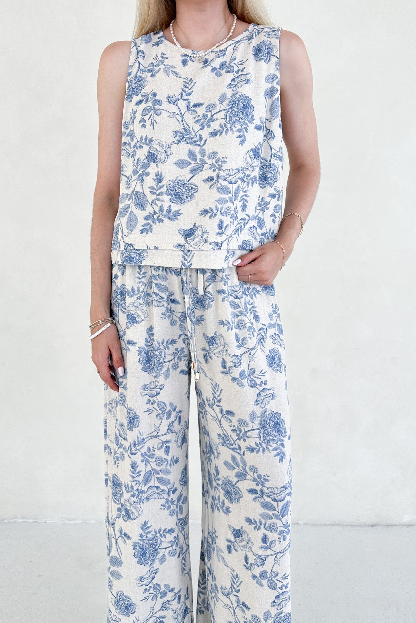 Château Printed Soft Linen Blend Pants - Neutral Ground