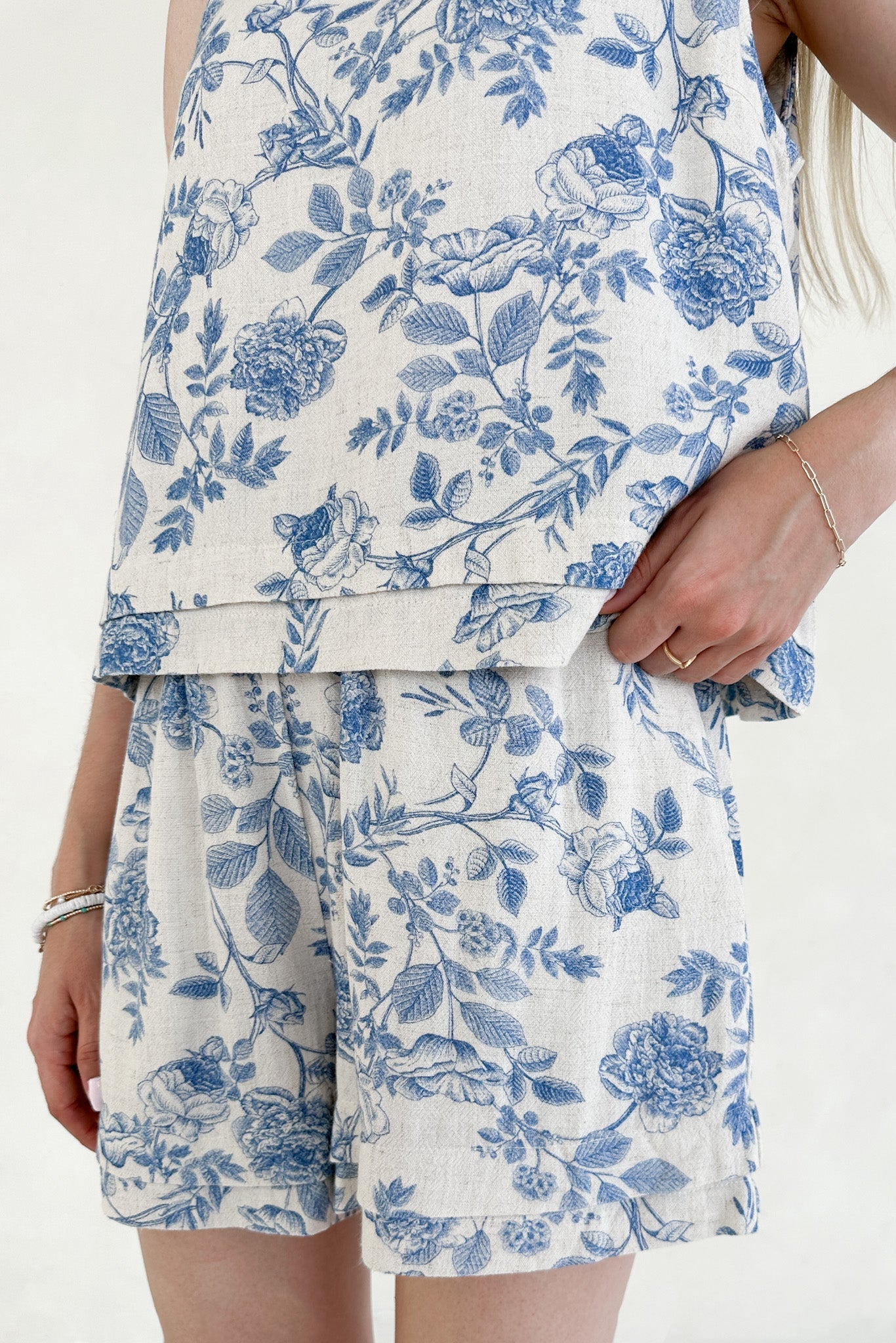 Château Printed Soft Linen Blend Shorts - Neutral Ground