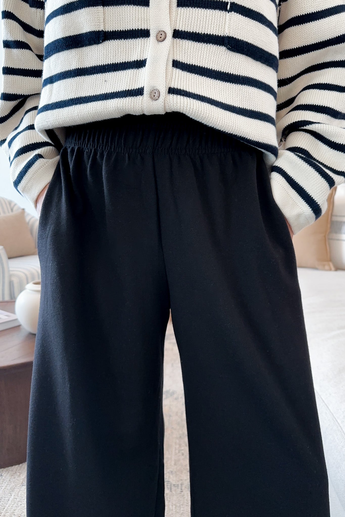 Chelsea Relaxed Lounge Pants in Black - Neutral Ground