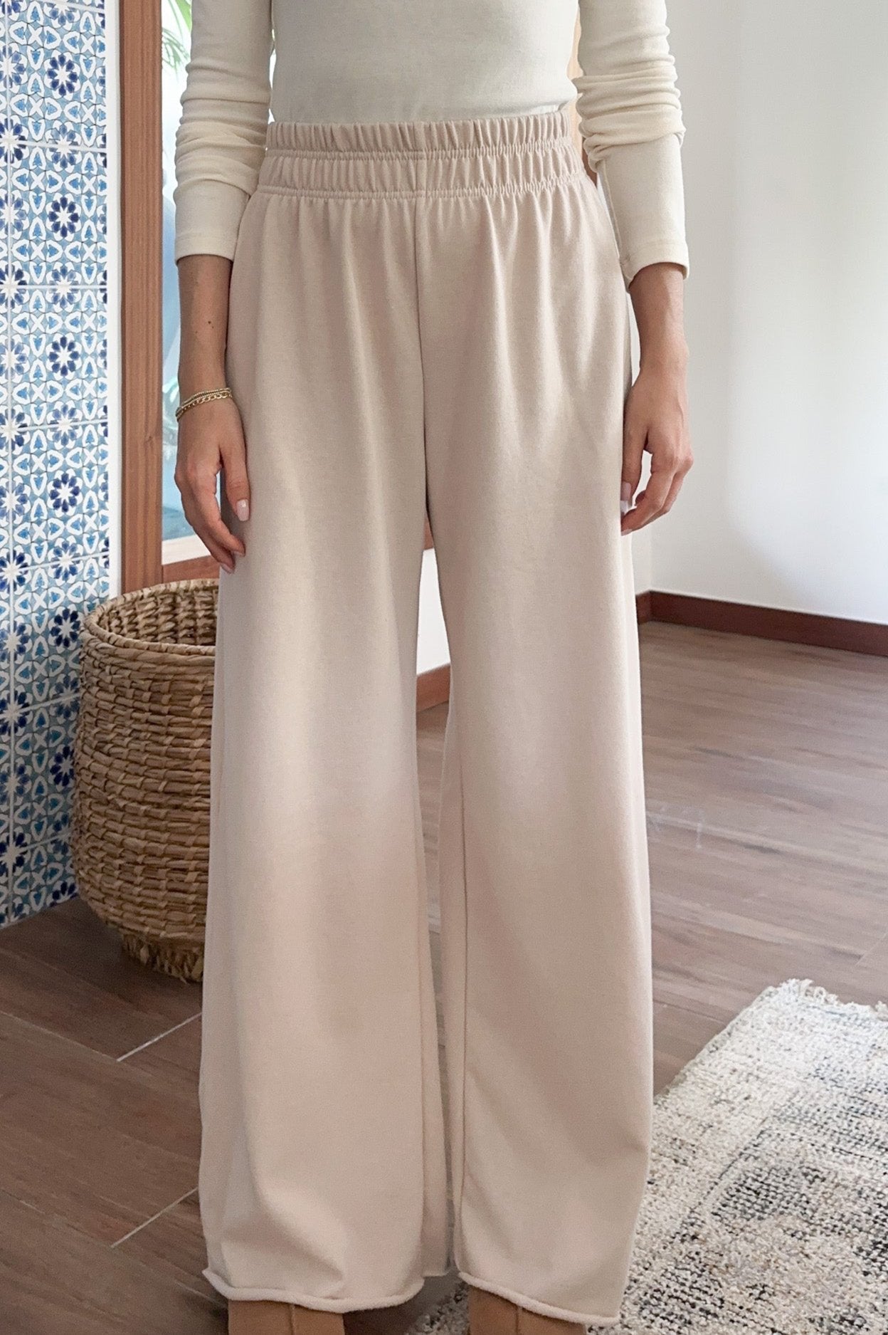Chelsea Relaxed Lounge Pants in Natural - Neutral Ground