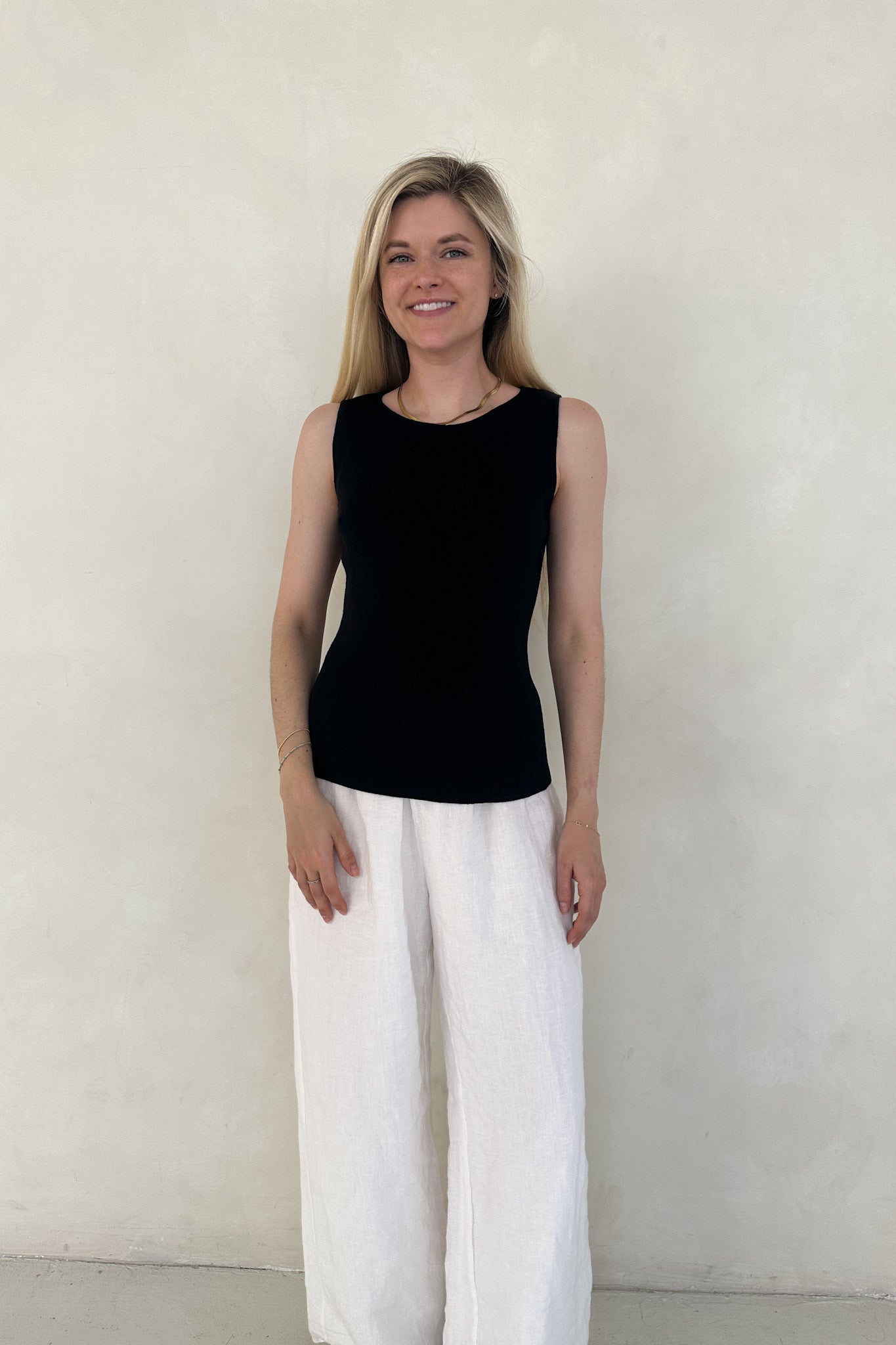 Claudia Boat Neck Sleeveless Top in Black - Neutral Ground