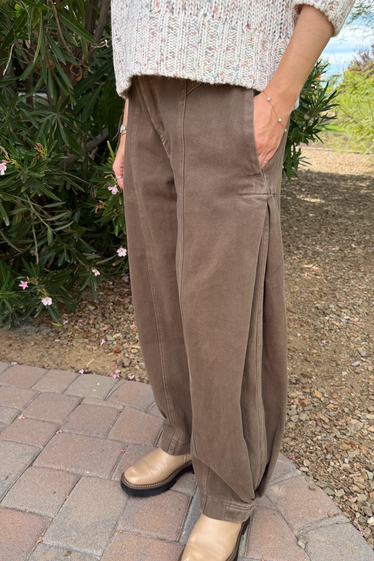 Cloud Nine Pleated Barrel Leg Jeans - Neutral Ground