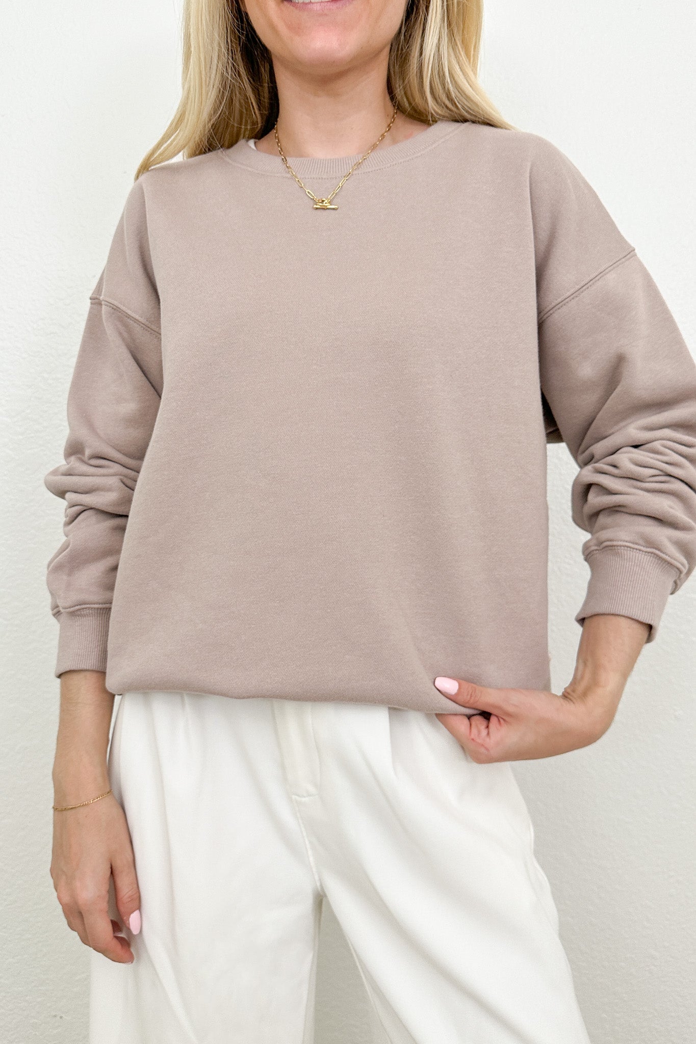 Crew Pullover Sweatshirt in Dusty Rose - Neutral Ground
