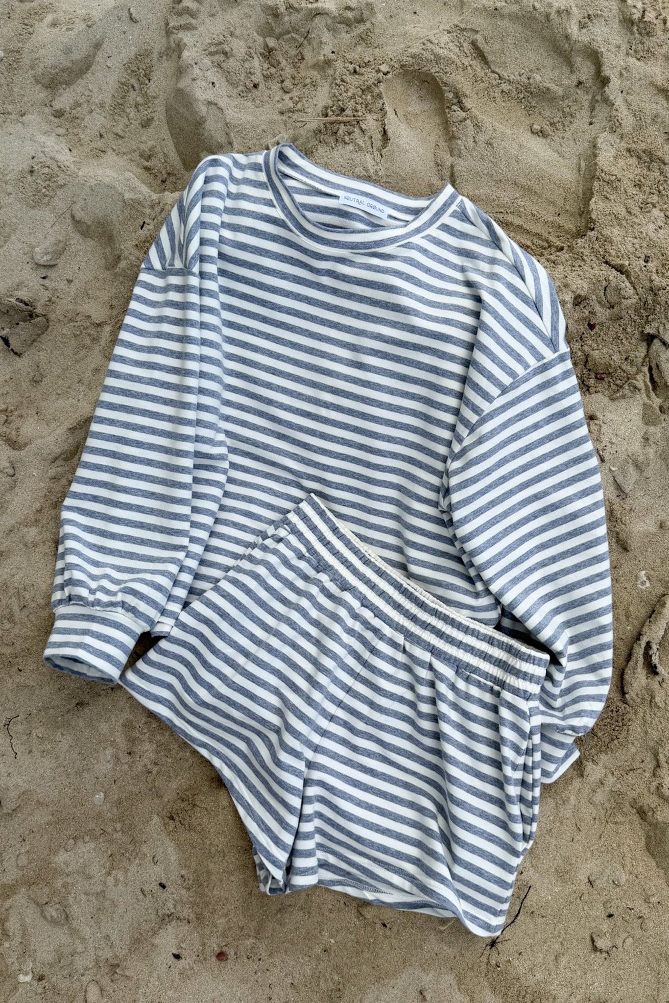 Daily Lightweight Cotton Striped Top in Heather Grey - Neutral Ground
