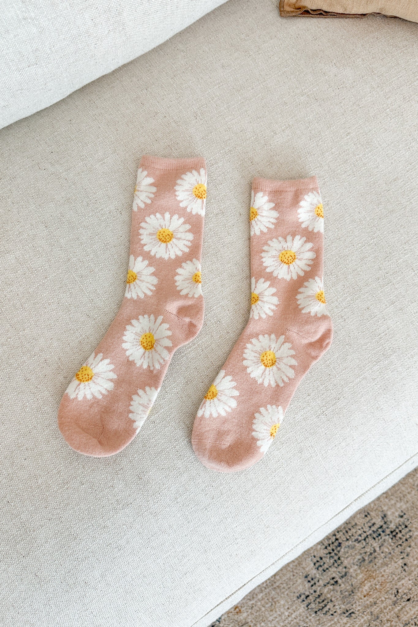 Daisies Cashmere Crew Socks - Neutral Ground