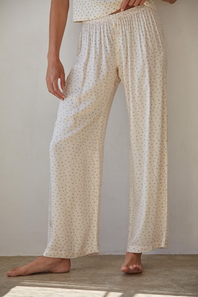 Dreamland Ditsy Floral Cozy Lounge Pants - Neutral Ground