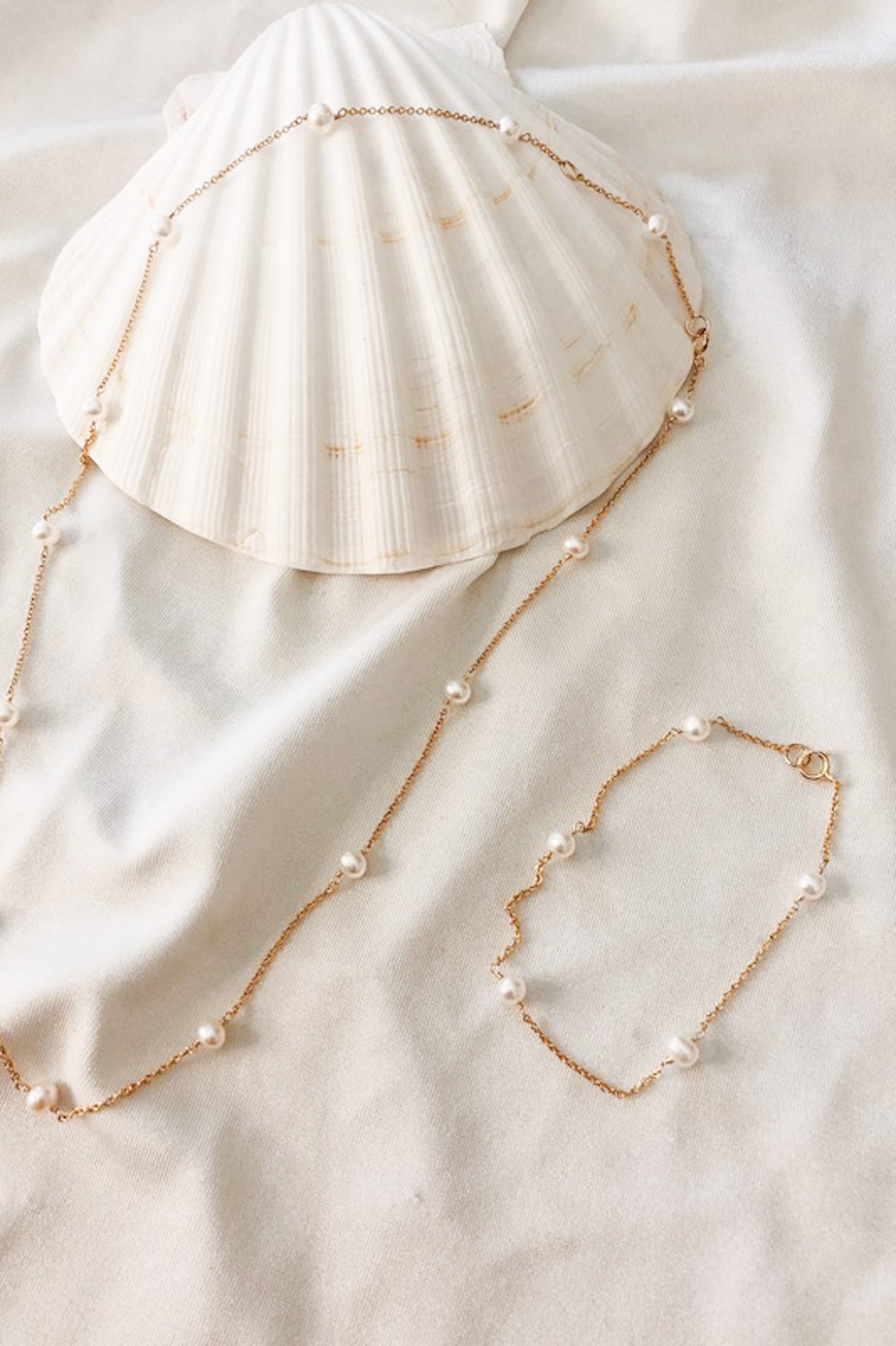 Eloise Freshwater Pearl Bracelet - Neutral Ground