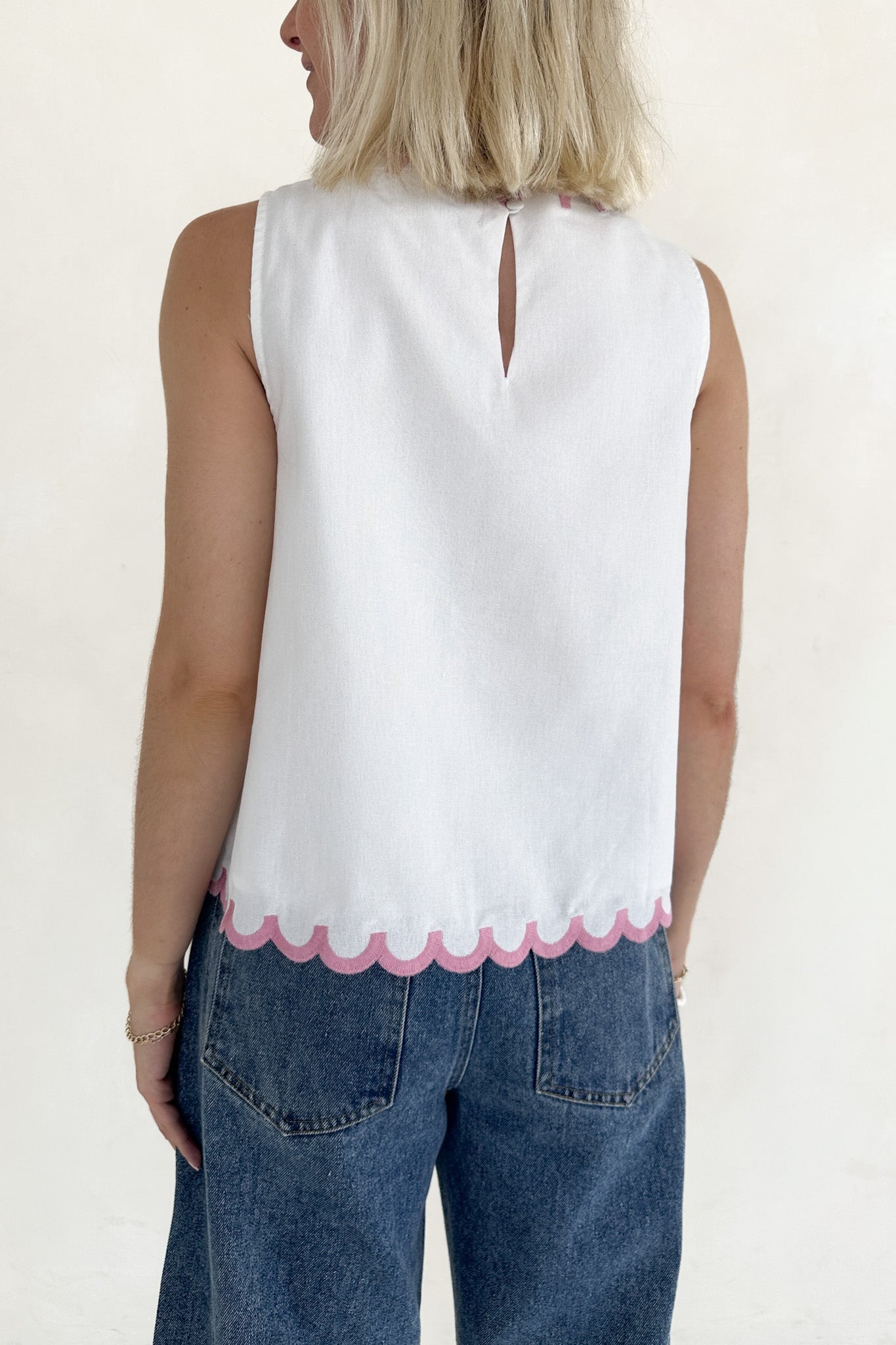 Eloise Sleeveless Floral Embroidered Top in White - Neutral Ground