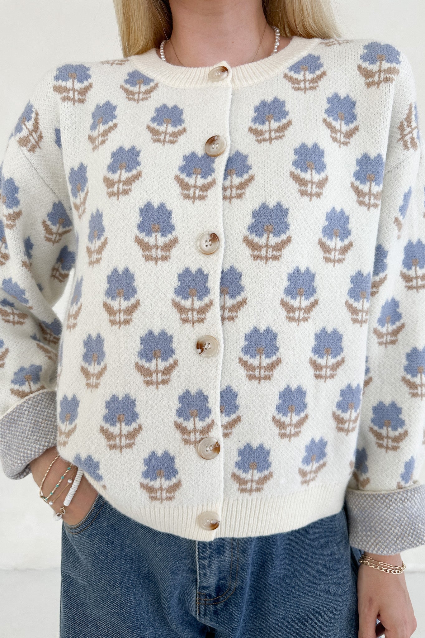 Fallon Periwinkle Floral Cardigan - Neutral Ground