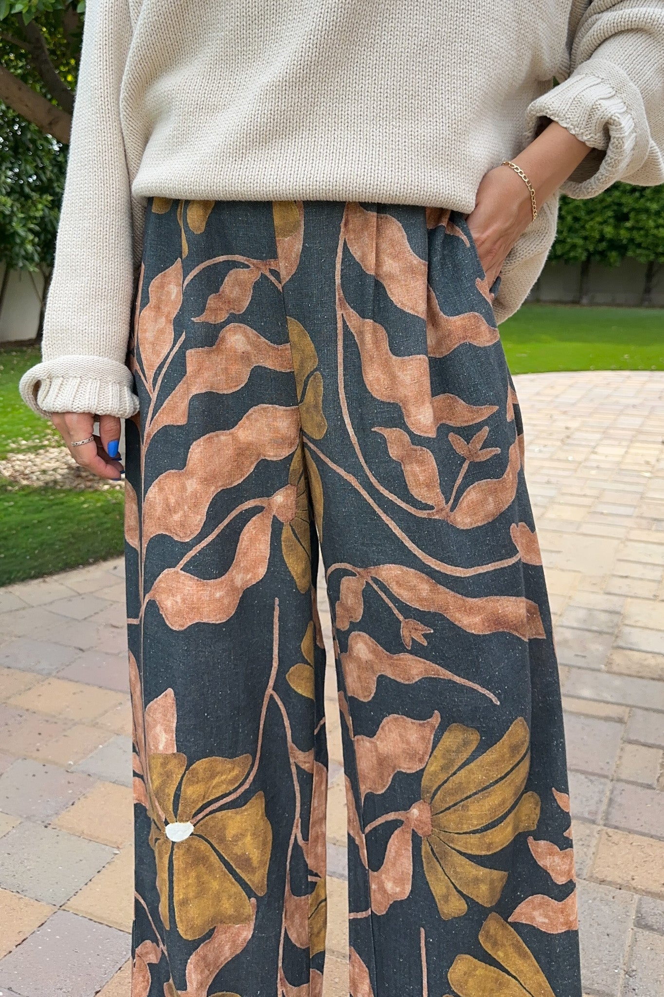Florence Wide Leg Tropical Print Pants - Neutral Ground