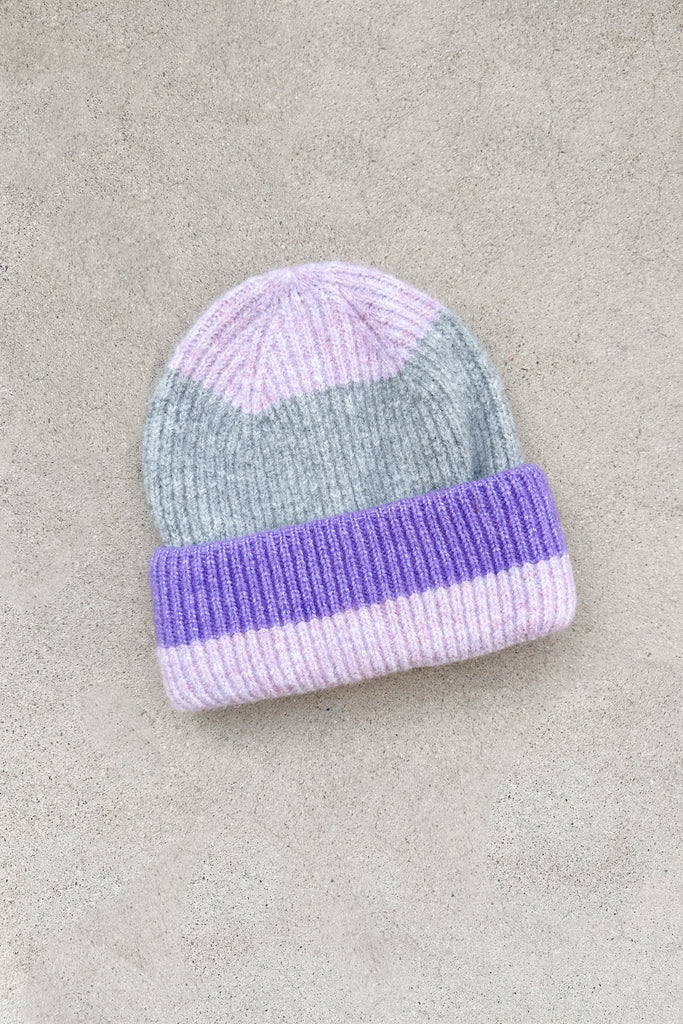 Flurry Colorblock Ribbed Beanie in Lavender - Neutral Ground