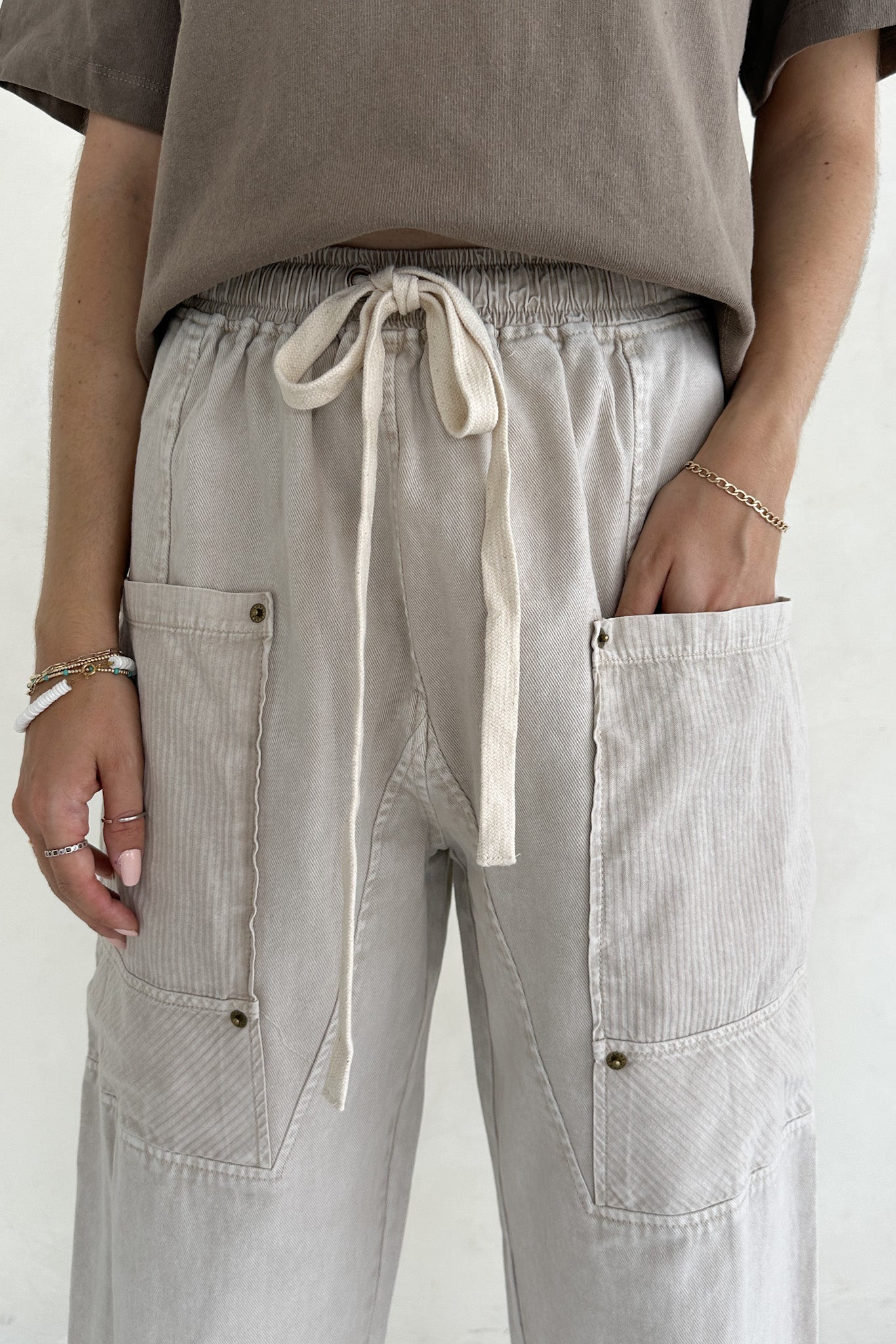Foundry Patch Pocket Cotton Pants - Neutral Ground