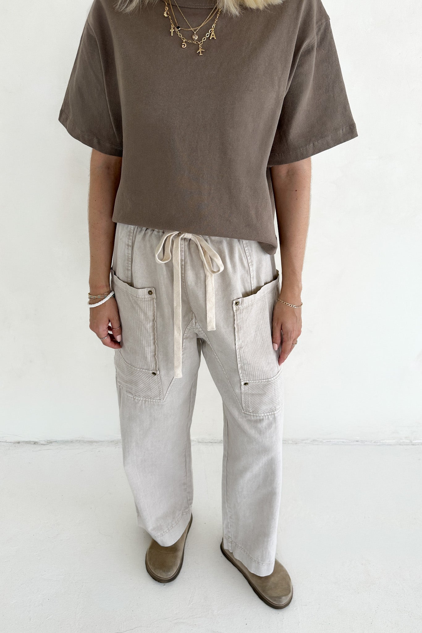 Foundry Patch Pocket Cotton Pants - Neutral Ground