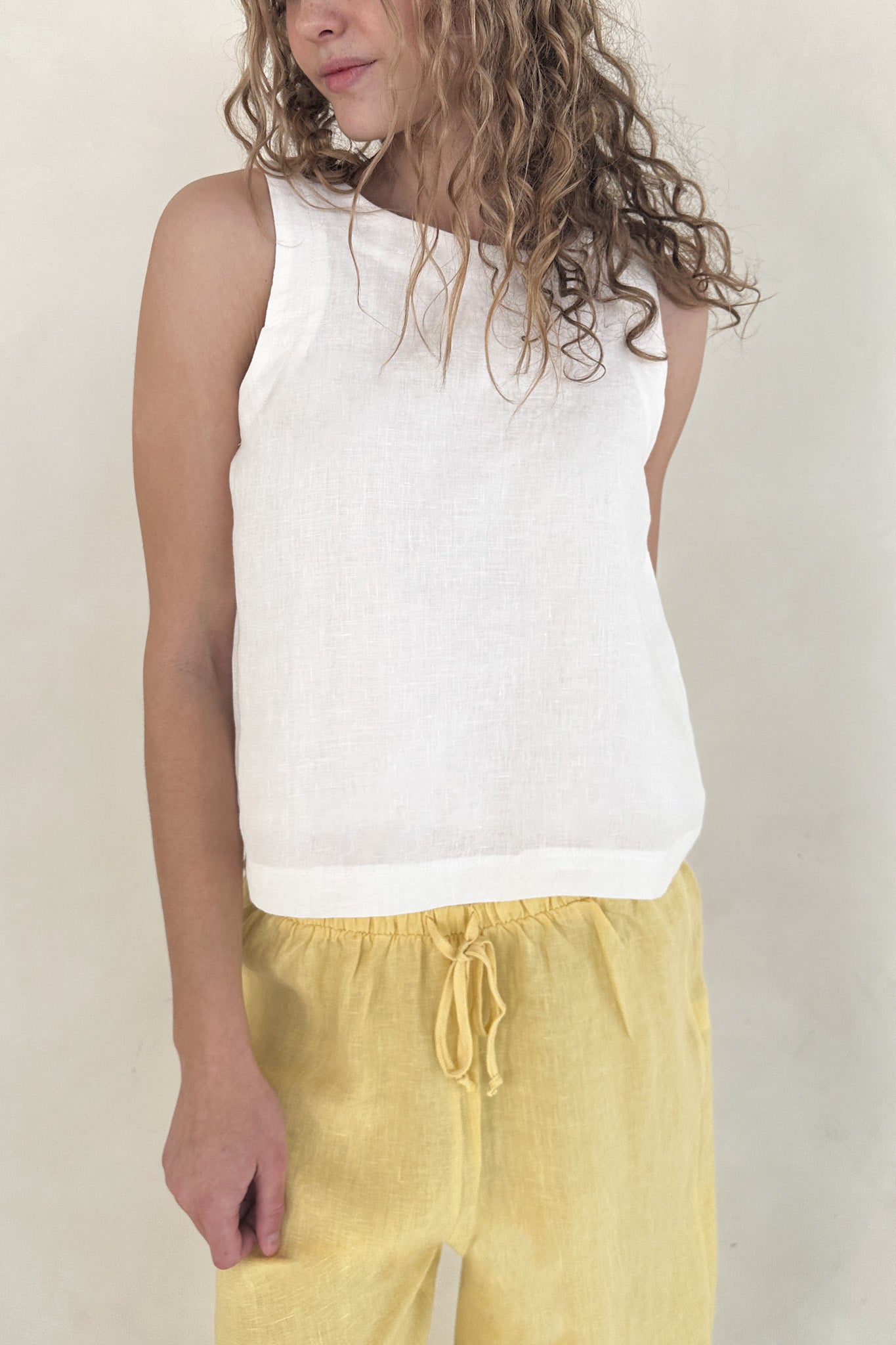 Harbor Linen Top in Coconut - Neutral Ground