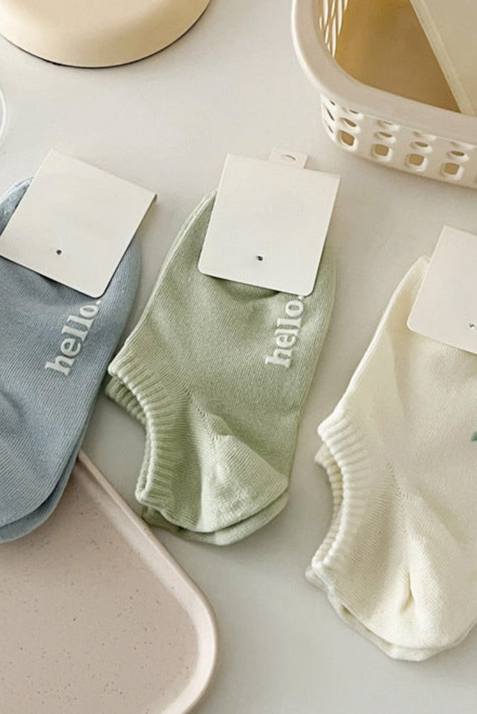 Hello Sunshine Ankle Socks in Sage - Neutral Ground