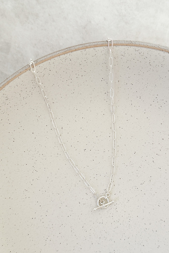 Jenny Toggle Clasp Necklace in Silver - Neutral Ground
