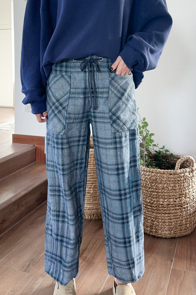 Lainey Plaid Cotton Barrel Pants - Neutral Ground