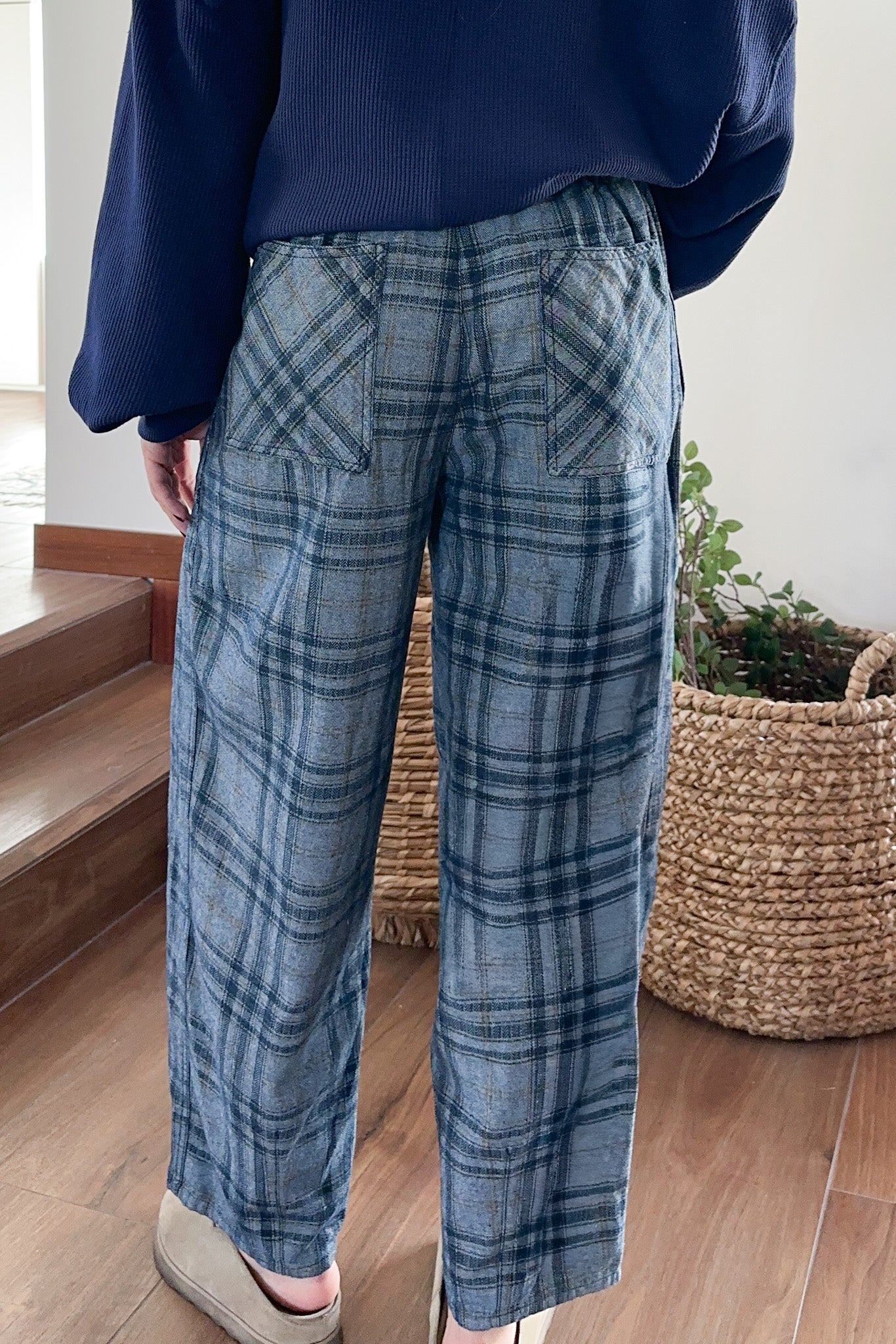 Lainey Plaid Cotton Barrel Pants - Neutral Ground