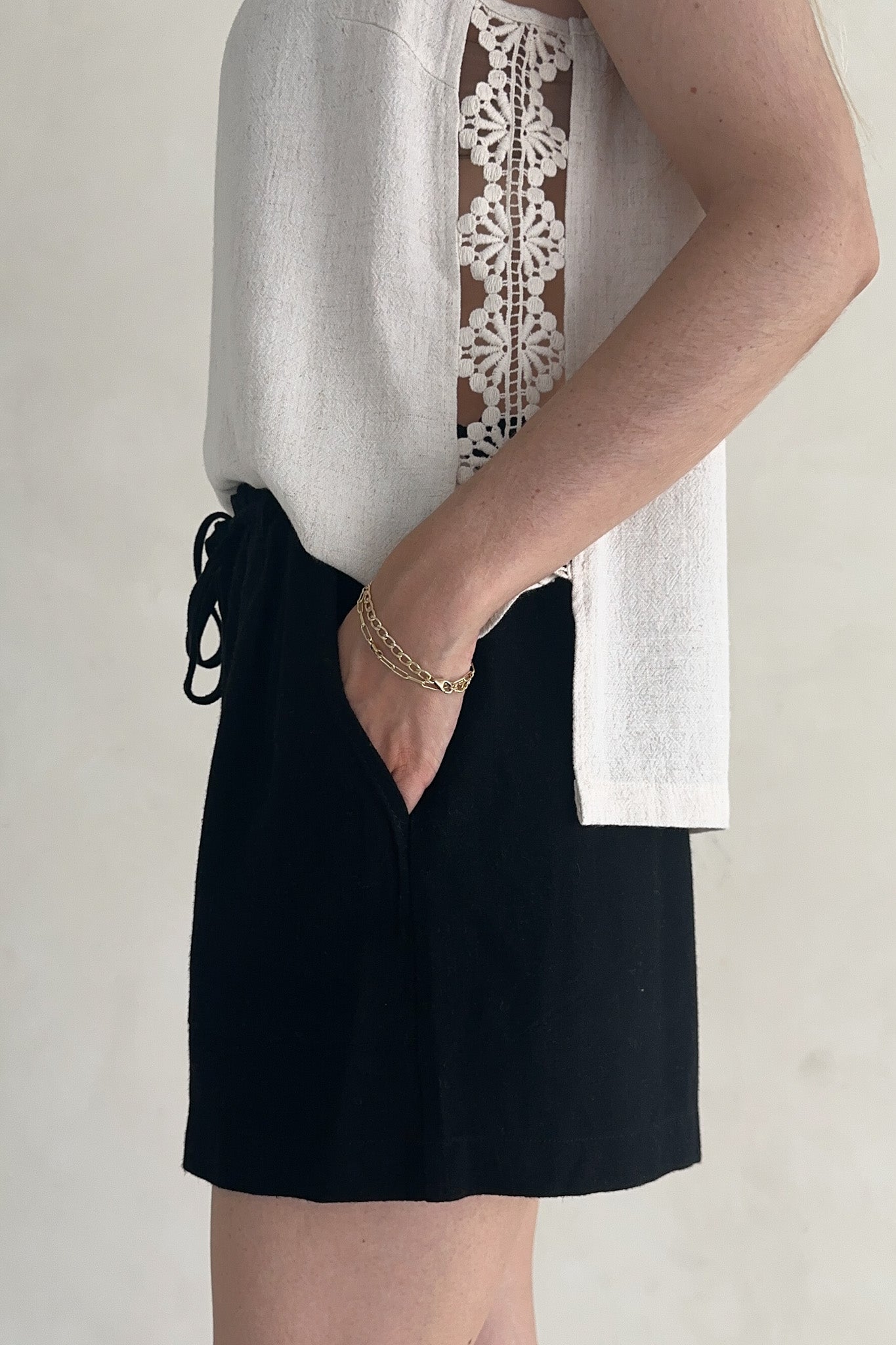 Layla Soft Linen Drawstring Shorts - Neutral Ground