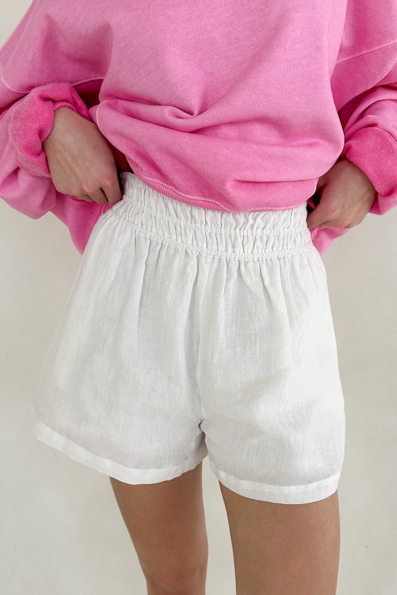 Lido Linen Shorts in Coconut - Neutral Ground