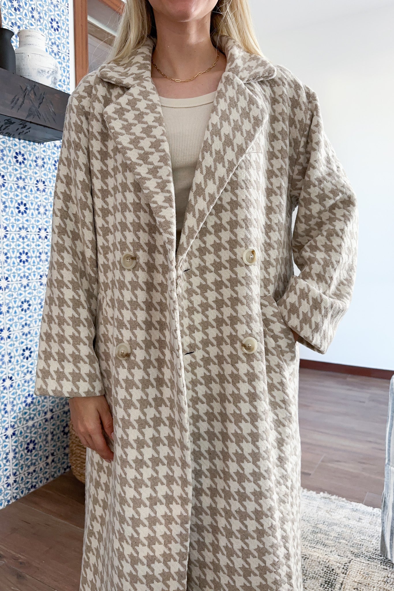 Lilibet Houndstooth Coat - Neutral Ground