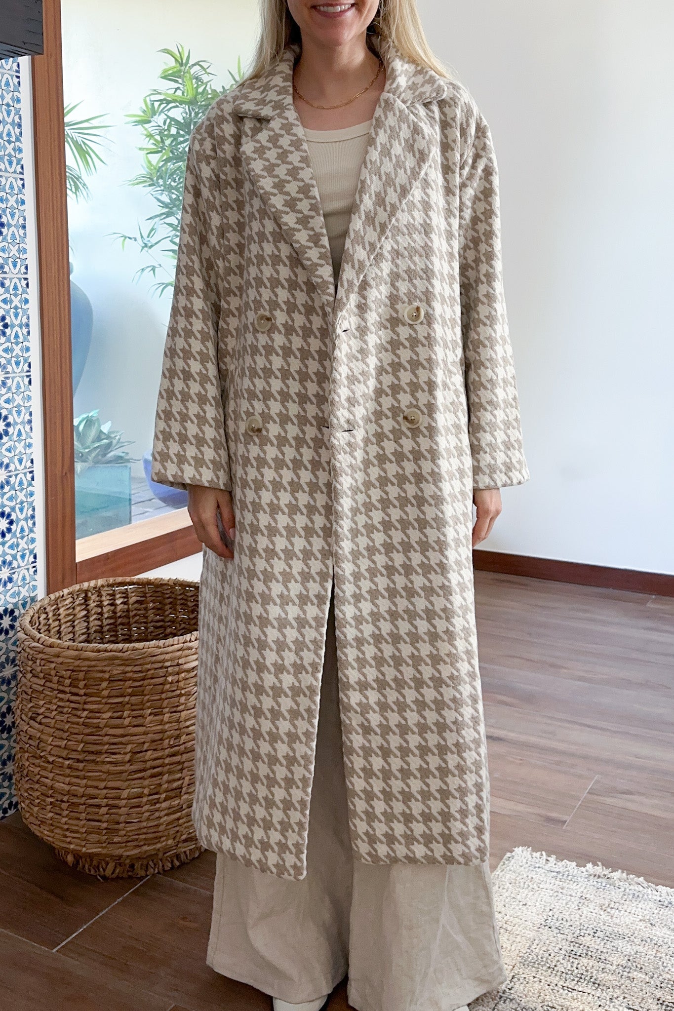Lilibet Houndstooth Coat - Neutral Ground