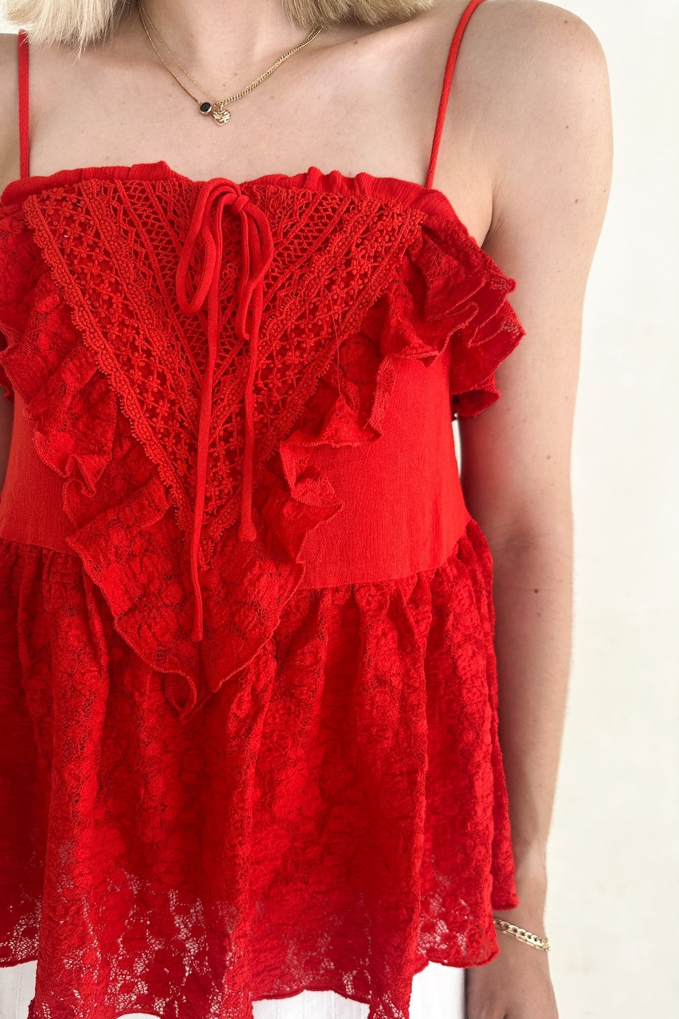 Lola Lace Ruffle Peplum Top l Neutral Ground M
