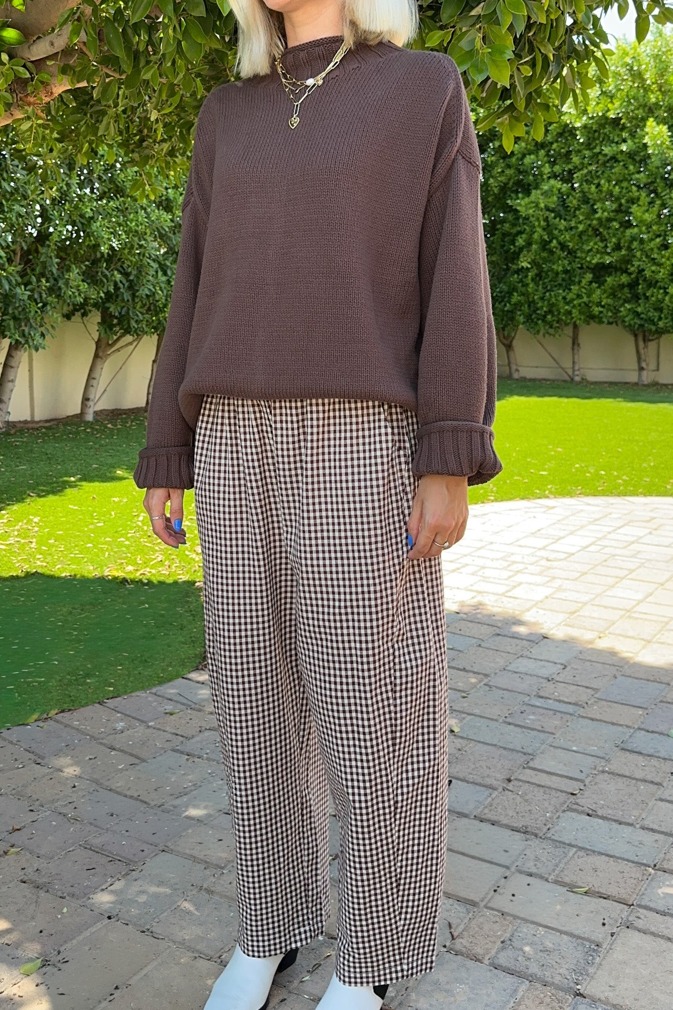 London Solid Knit Pullover Sweater in Espresso - Neutral Ground