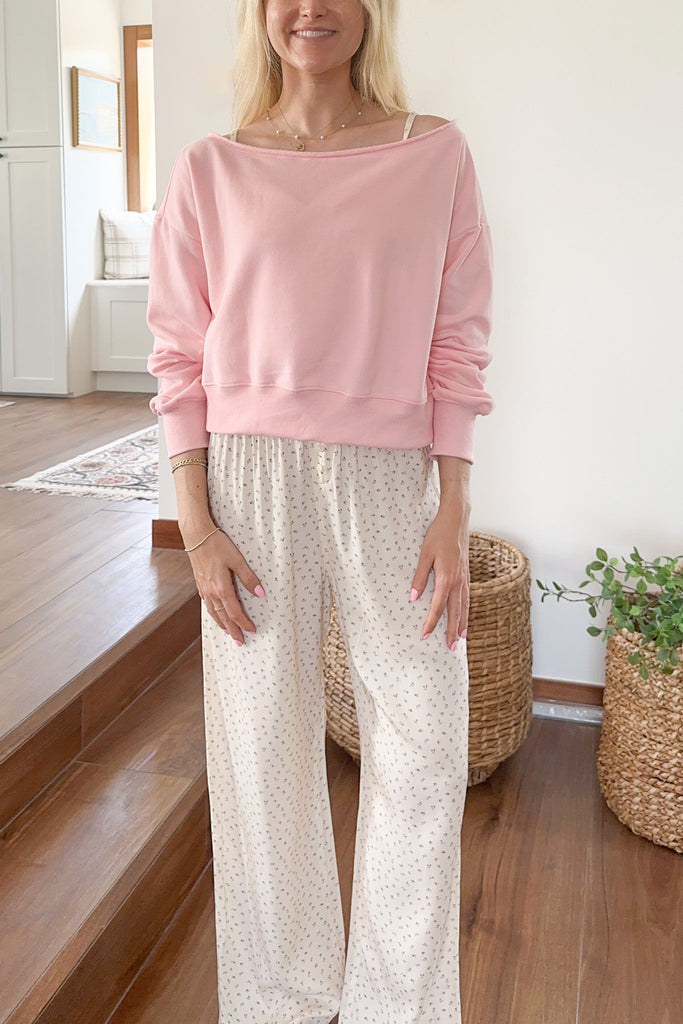 Maddie Pullover Sweatshirt in Ballet Pink - Neutral Ground