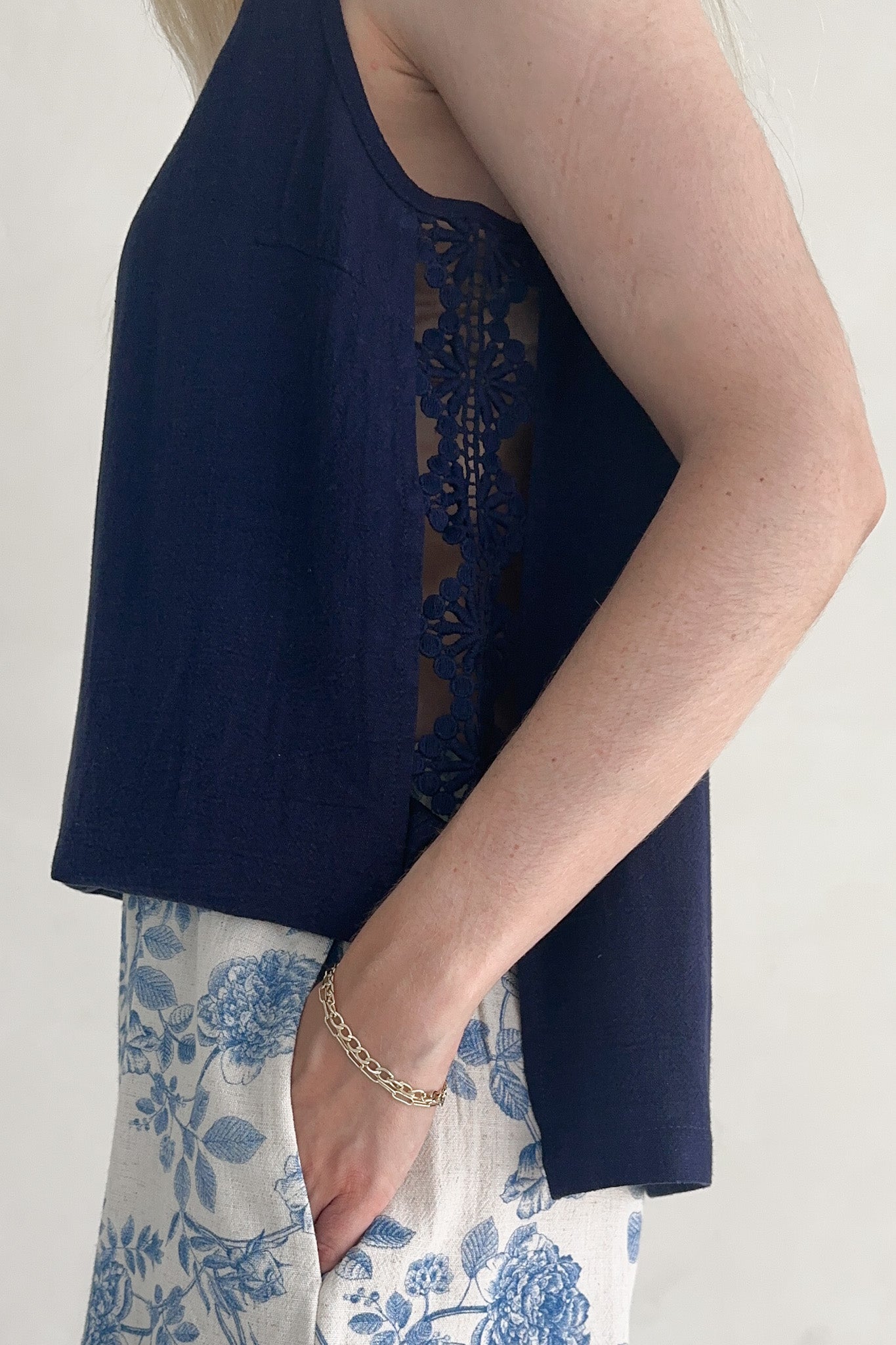 Madison Linen Blend Relaxed Tunic Tank in Navy - Neutral Ground