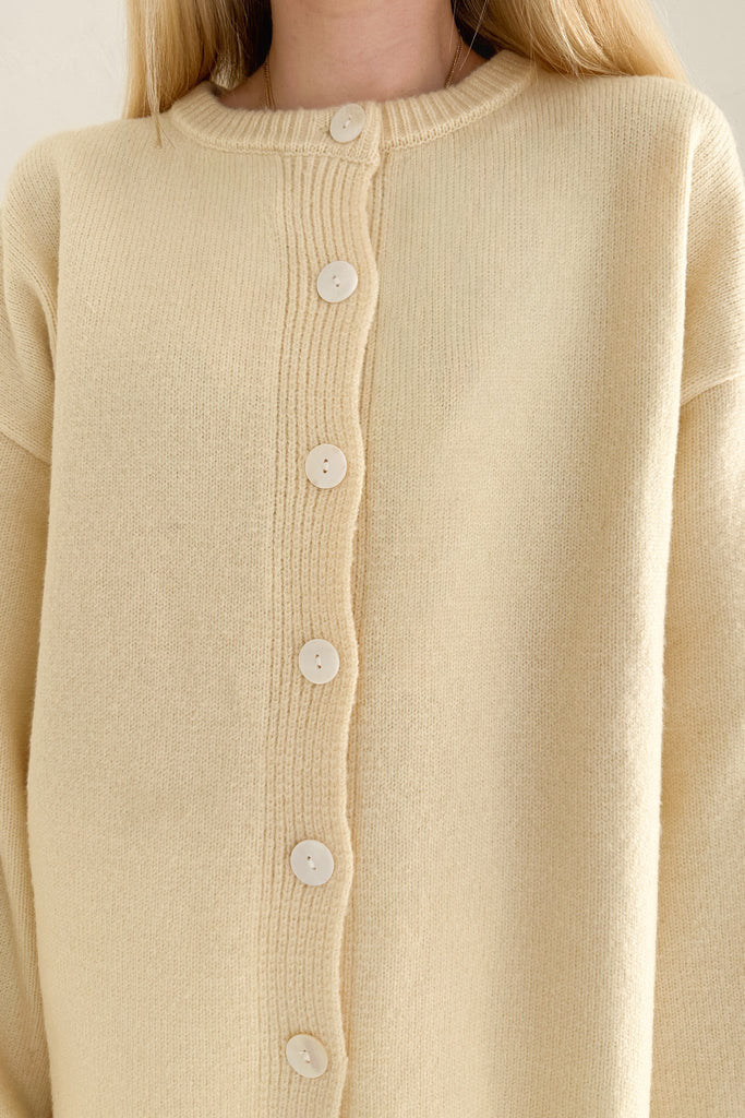 Margo Oversized Cardigan Top in Butter - Neutral Ground