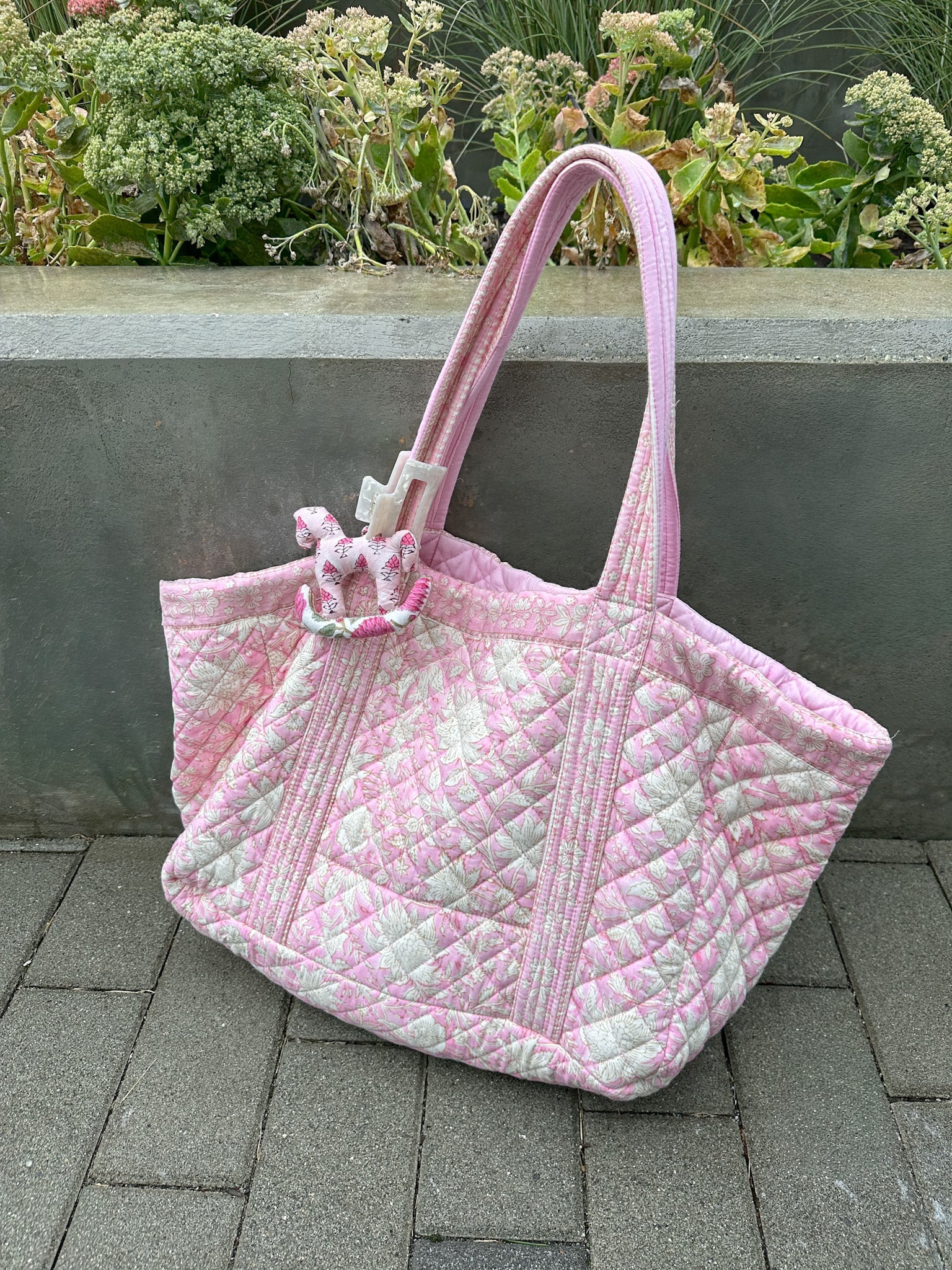 Market Quilted Tote Bag in Baby Pink and White - Neutral Ground