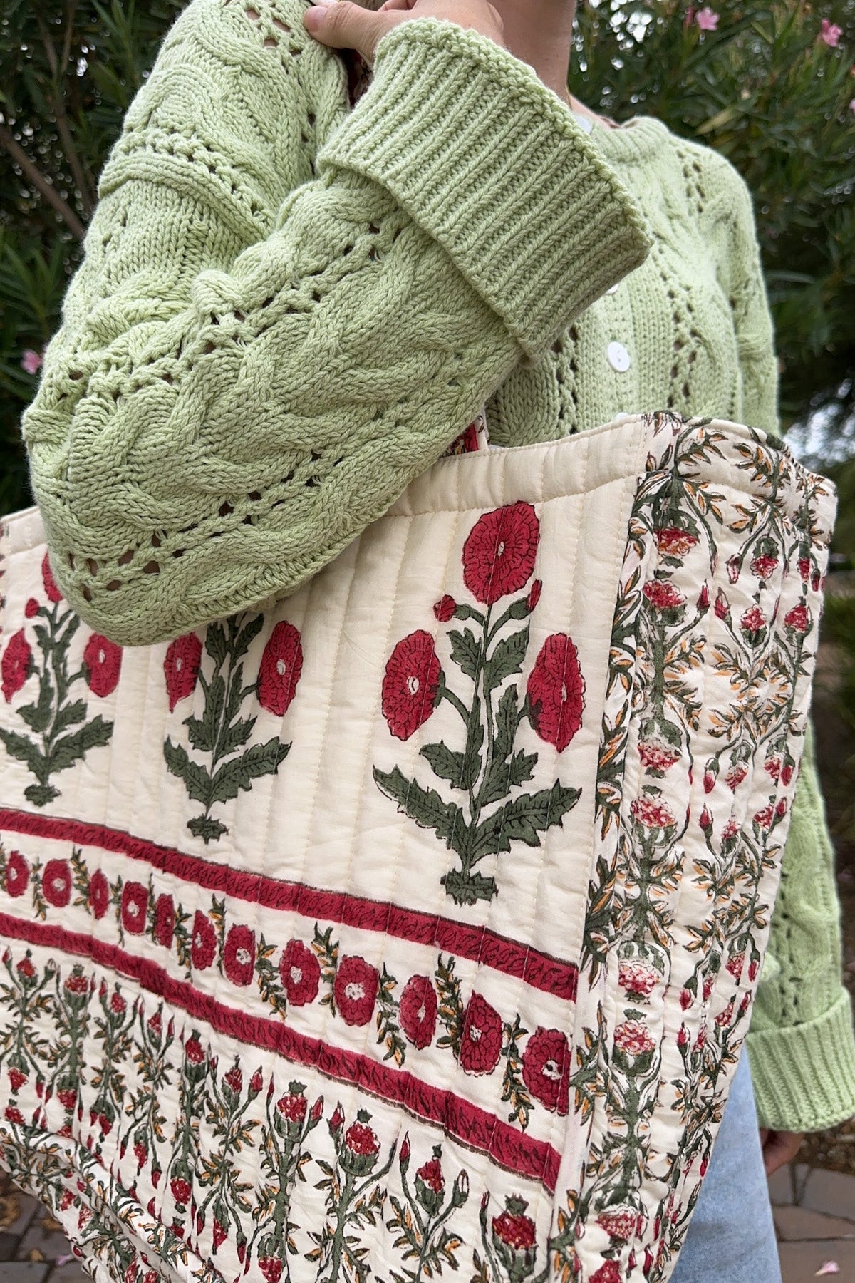 Maxi Market Quilted Tote Bag in Cream and Red - Neutral Ground