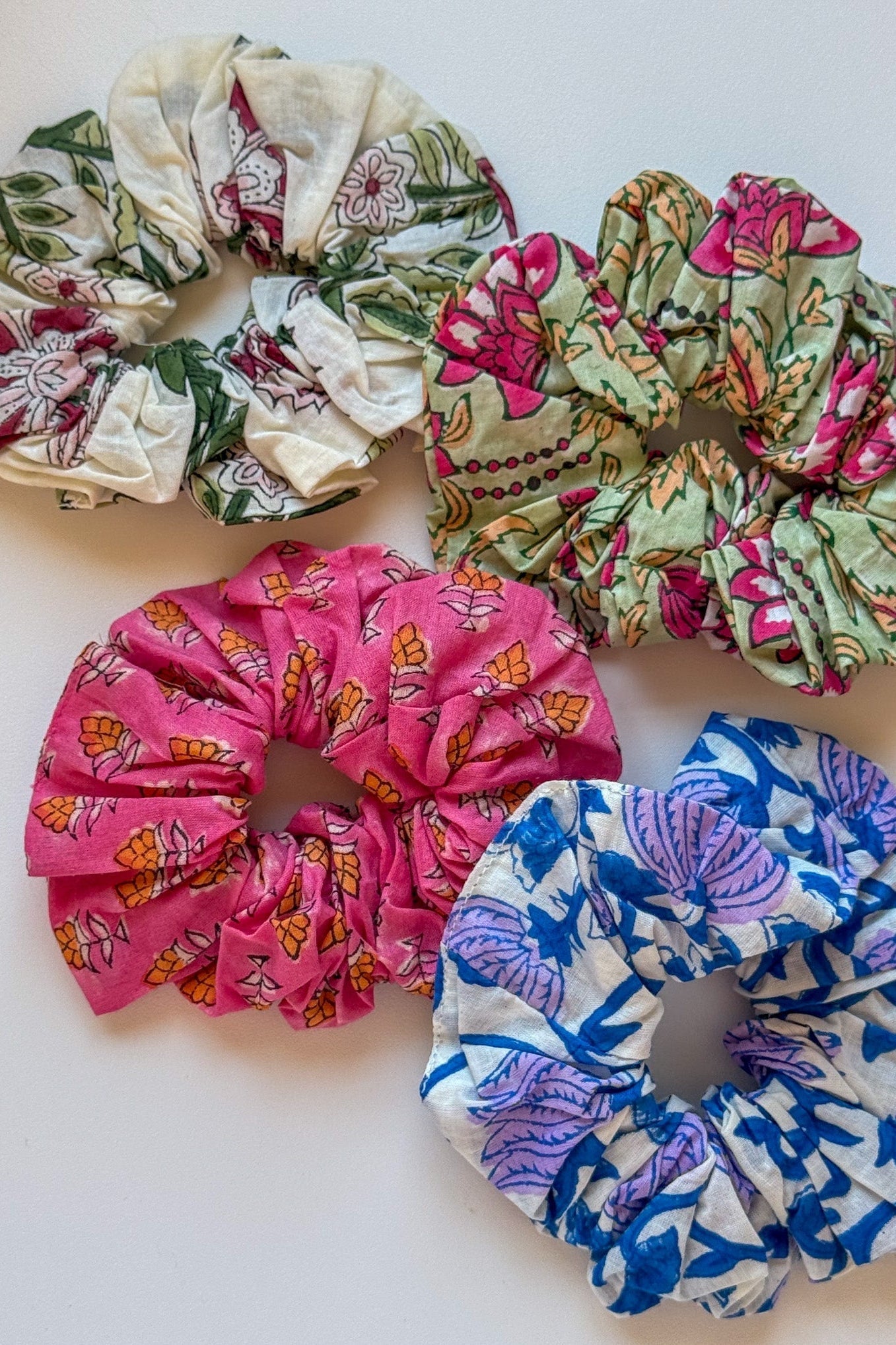 Monroe Ditsy Floral Cotton Scrunchie in Pink and Orange - Neutral Ground