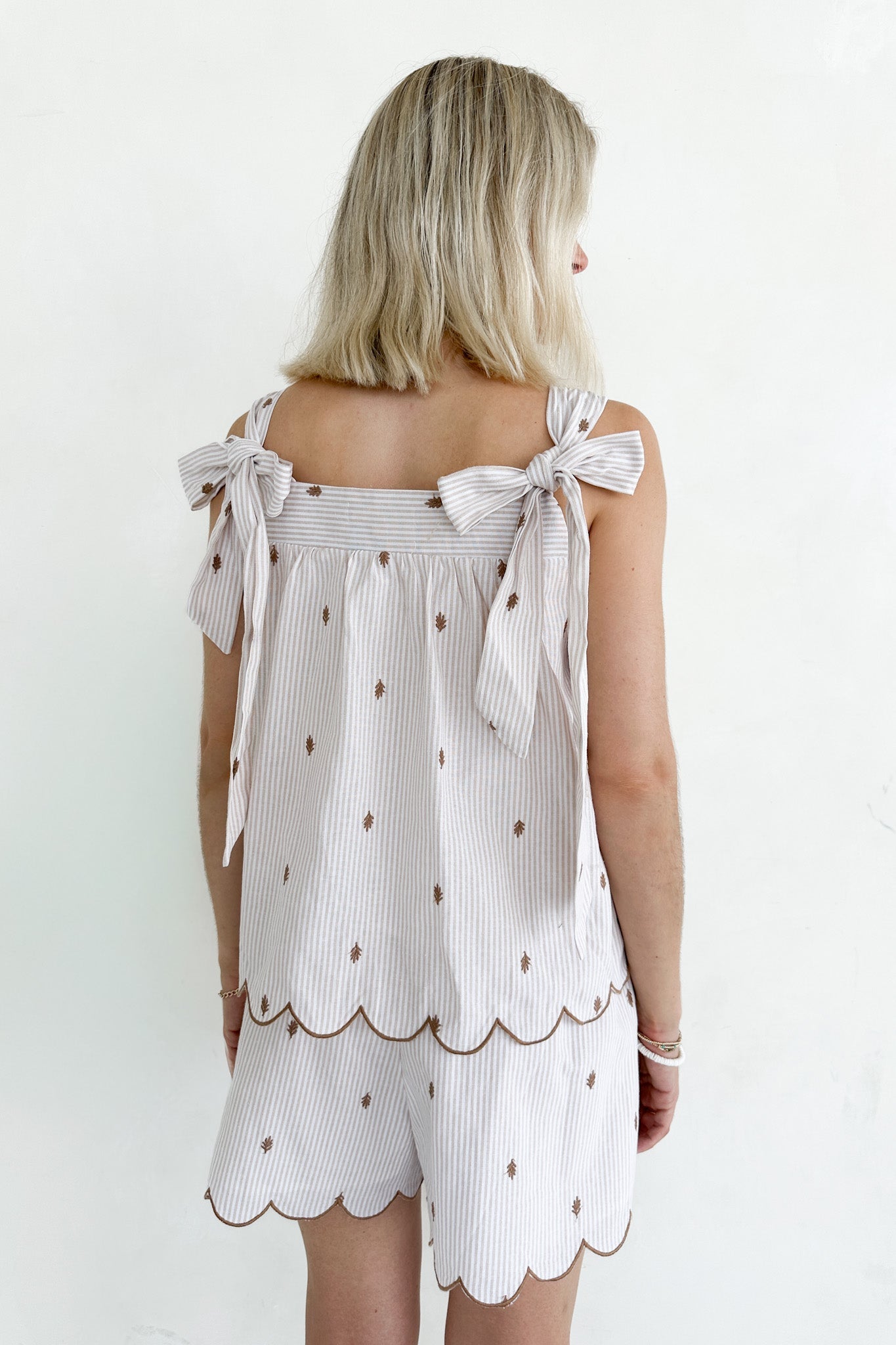 Morning Markets Pinstripe Embroidered Scallop Shoulder Tie Top - Neutral Ground